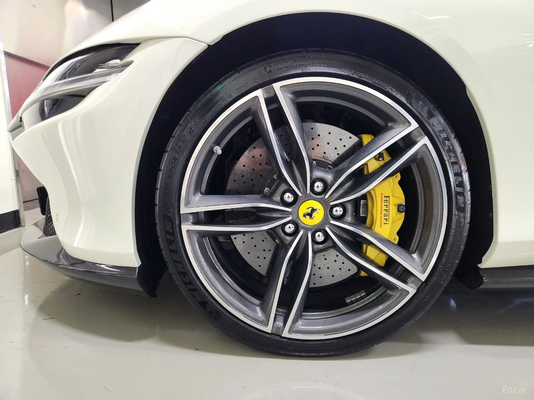 Ferrari rome превью 19