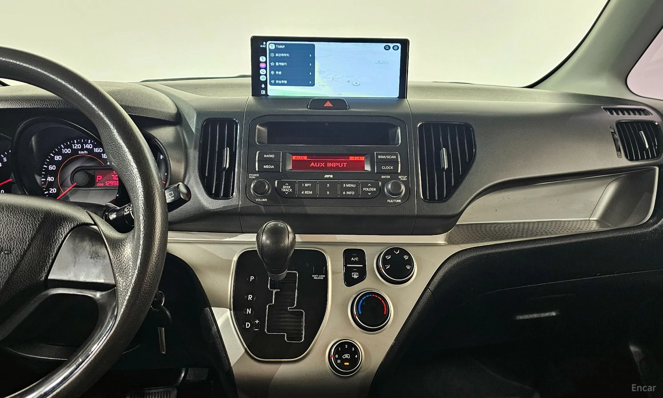 Kia Ray превью 13