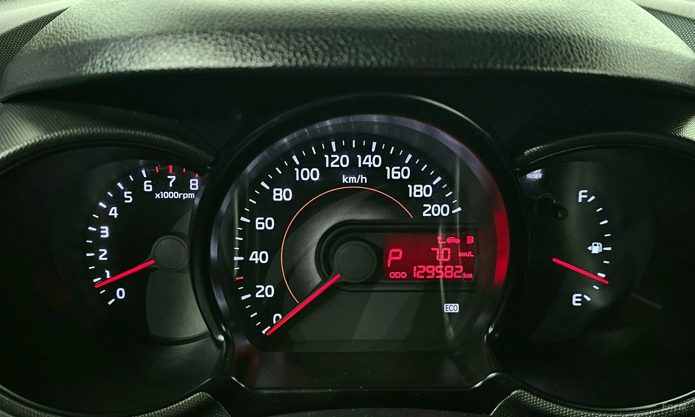 Kia Ray превью 8