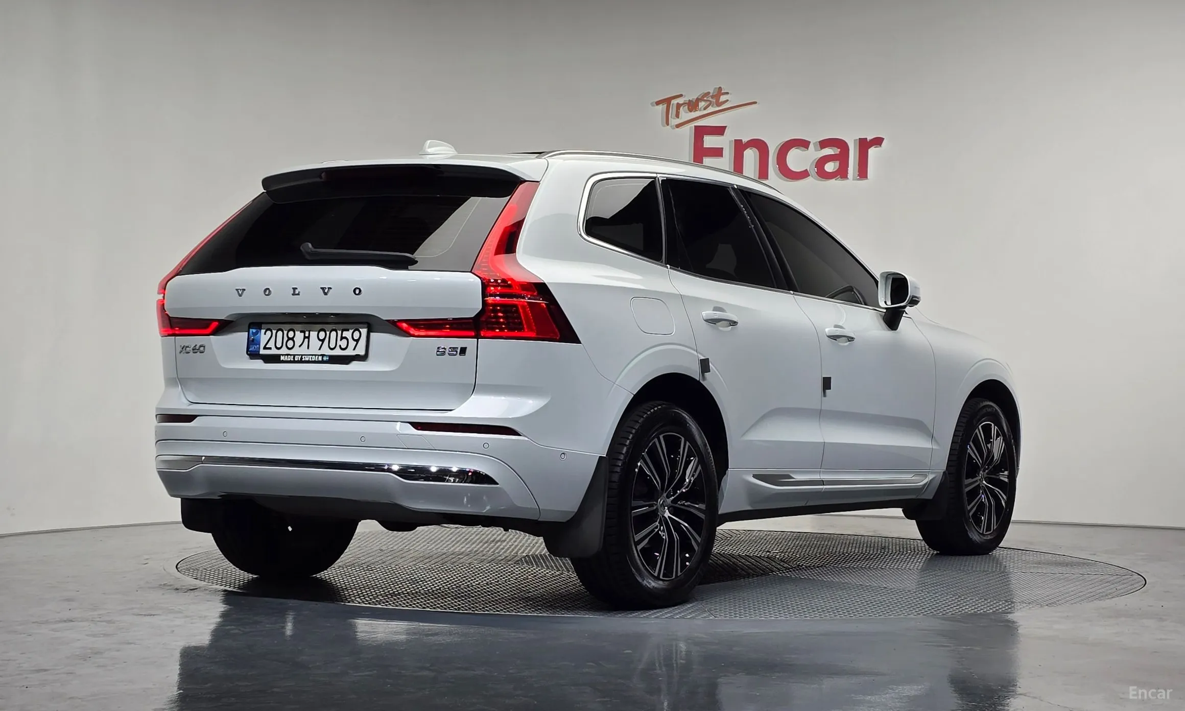 Volvo XC60 Gen 2 превью 2