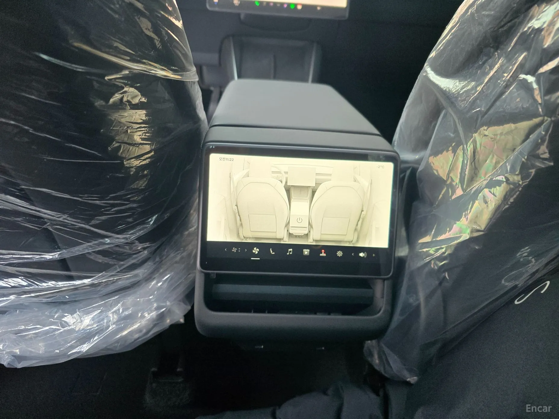 Tesla Model Y превью 8