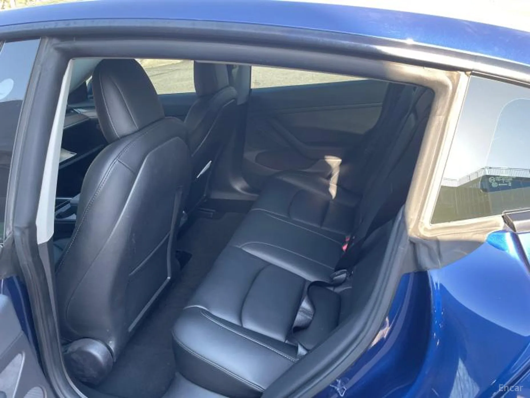 Tesla Model 3 превью 10