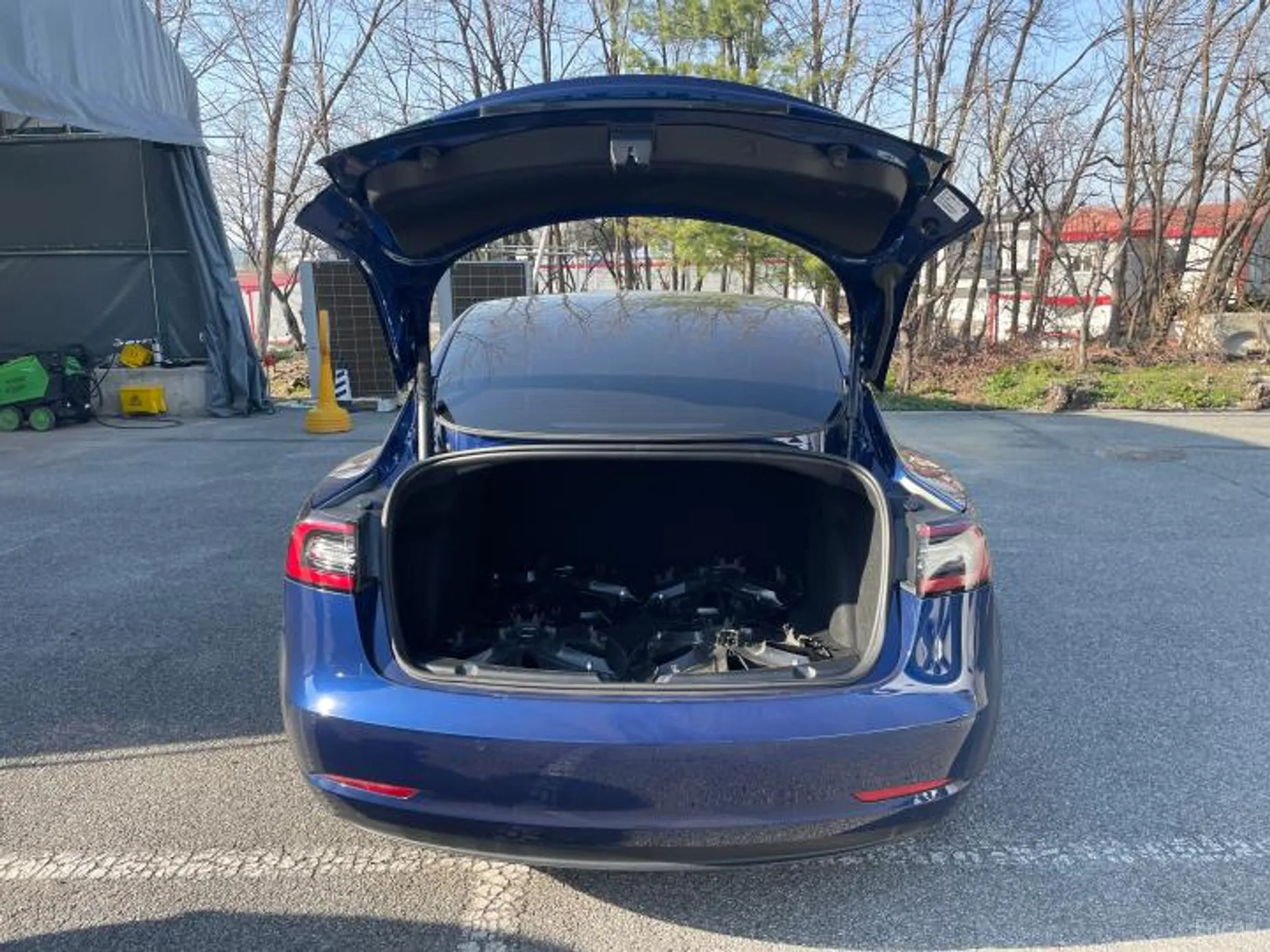 Tesla Model 3 превью 11