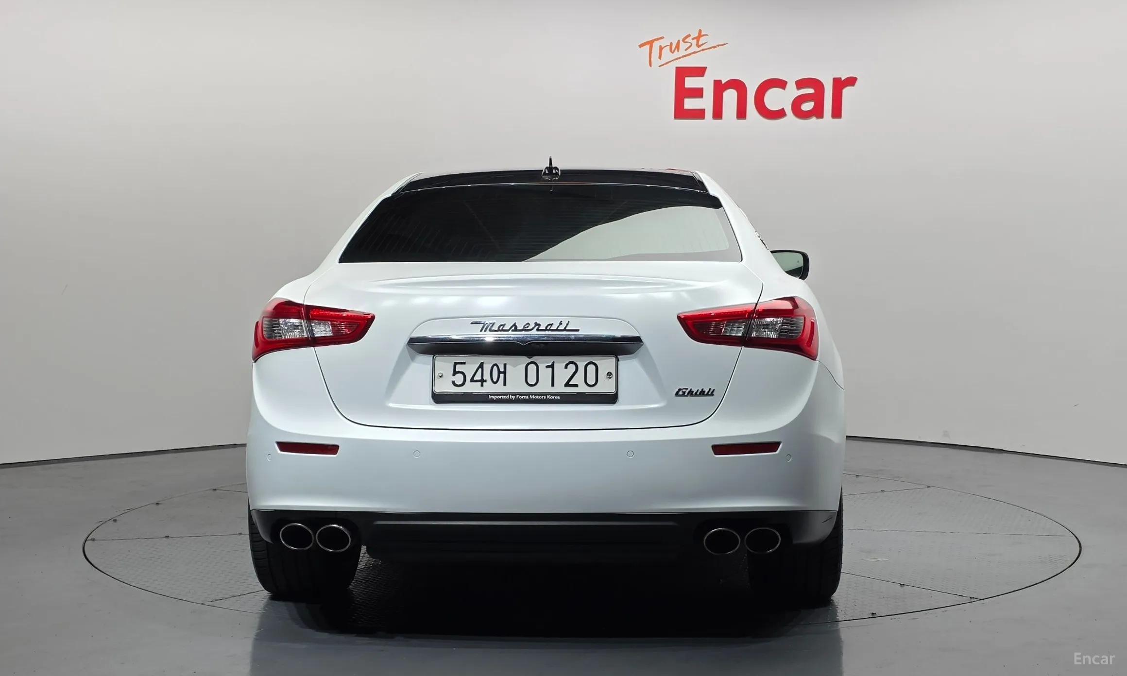 Maserati Ghibli превью 4
