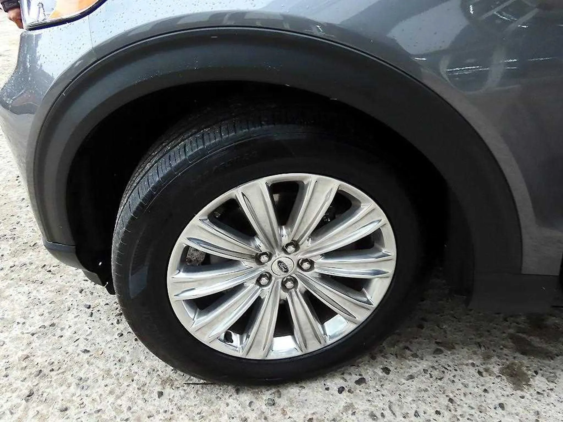 Ford Explorer 6th Generation превью 20