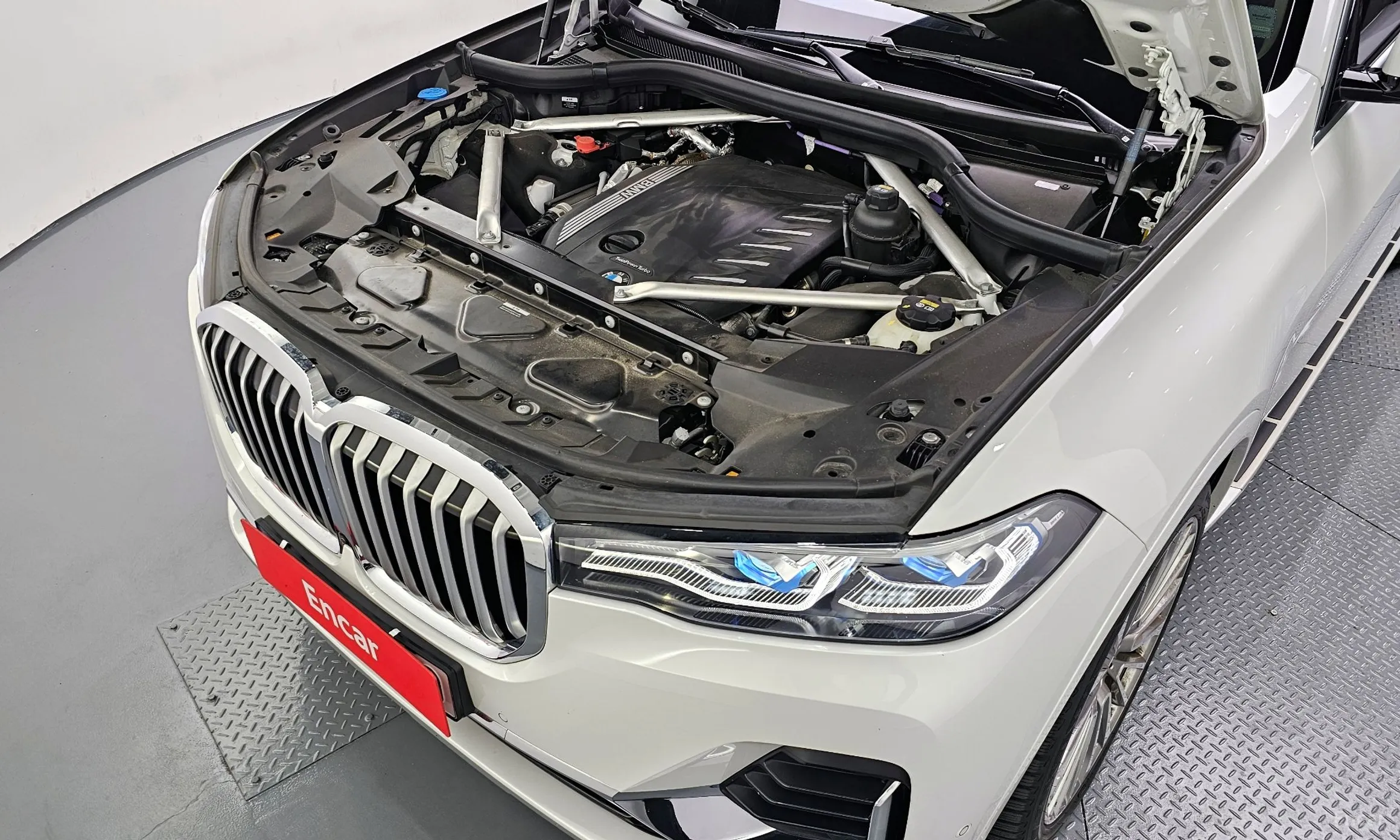 BMW X7 (G07) превью 6