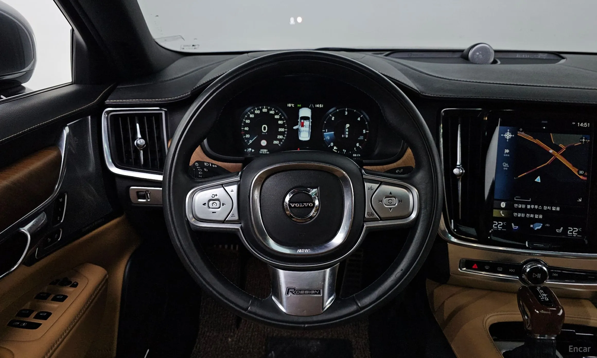 Volvo S90 превью 12
