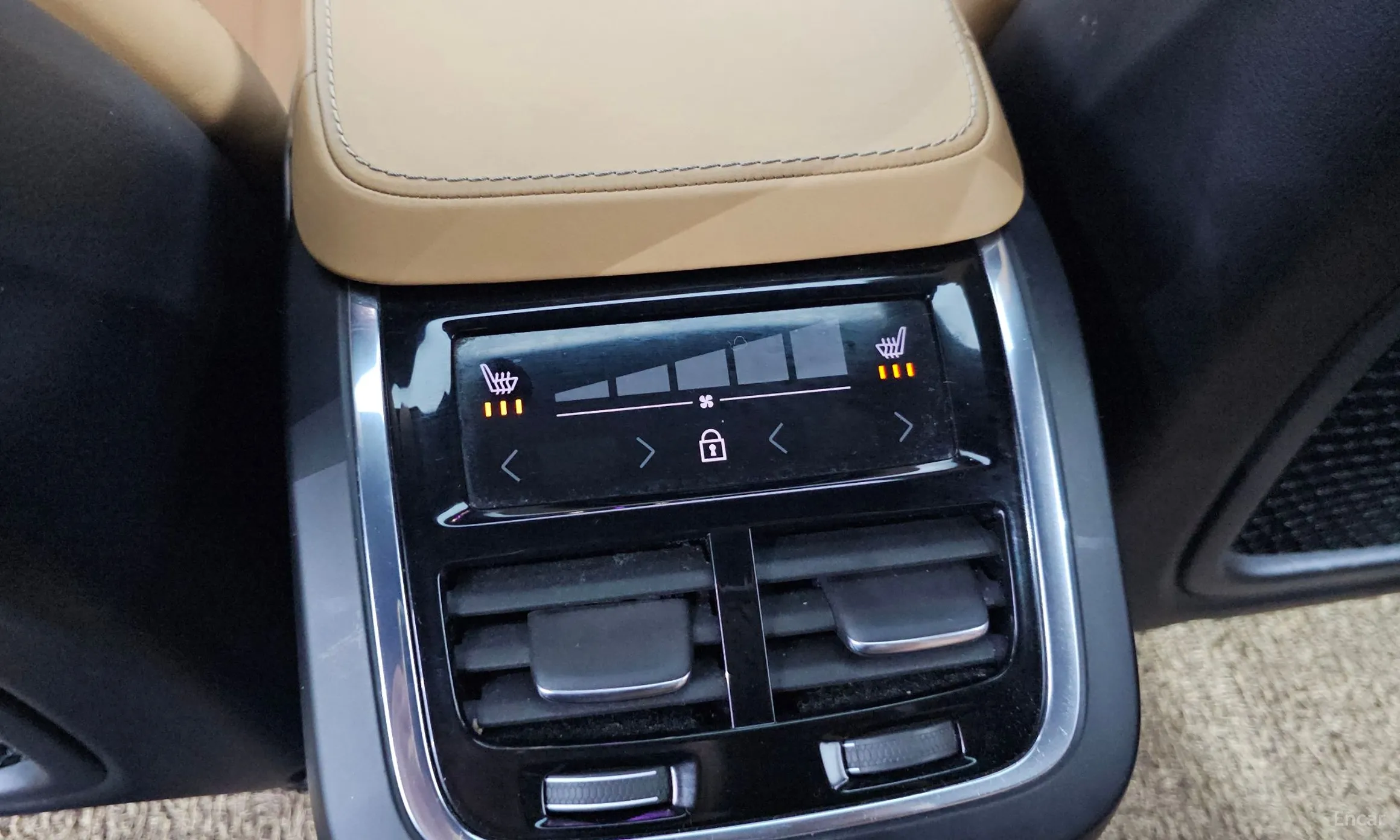 Volvo S90 превью 19