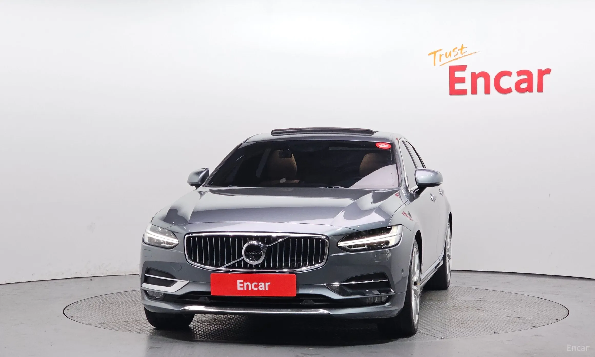 Volvo S90 превью 3
