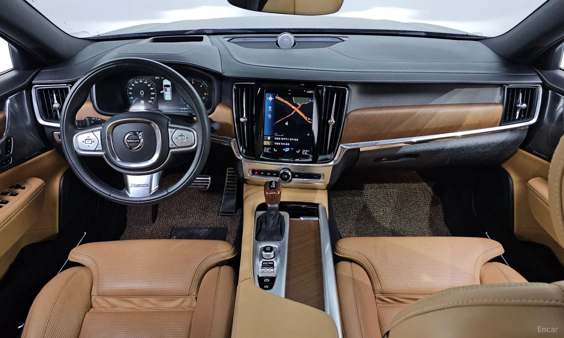 Volvo S90 превью 7