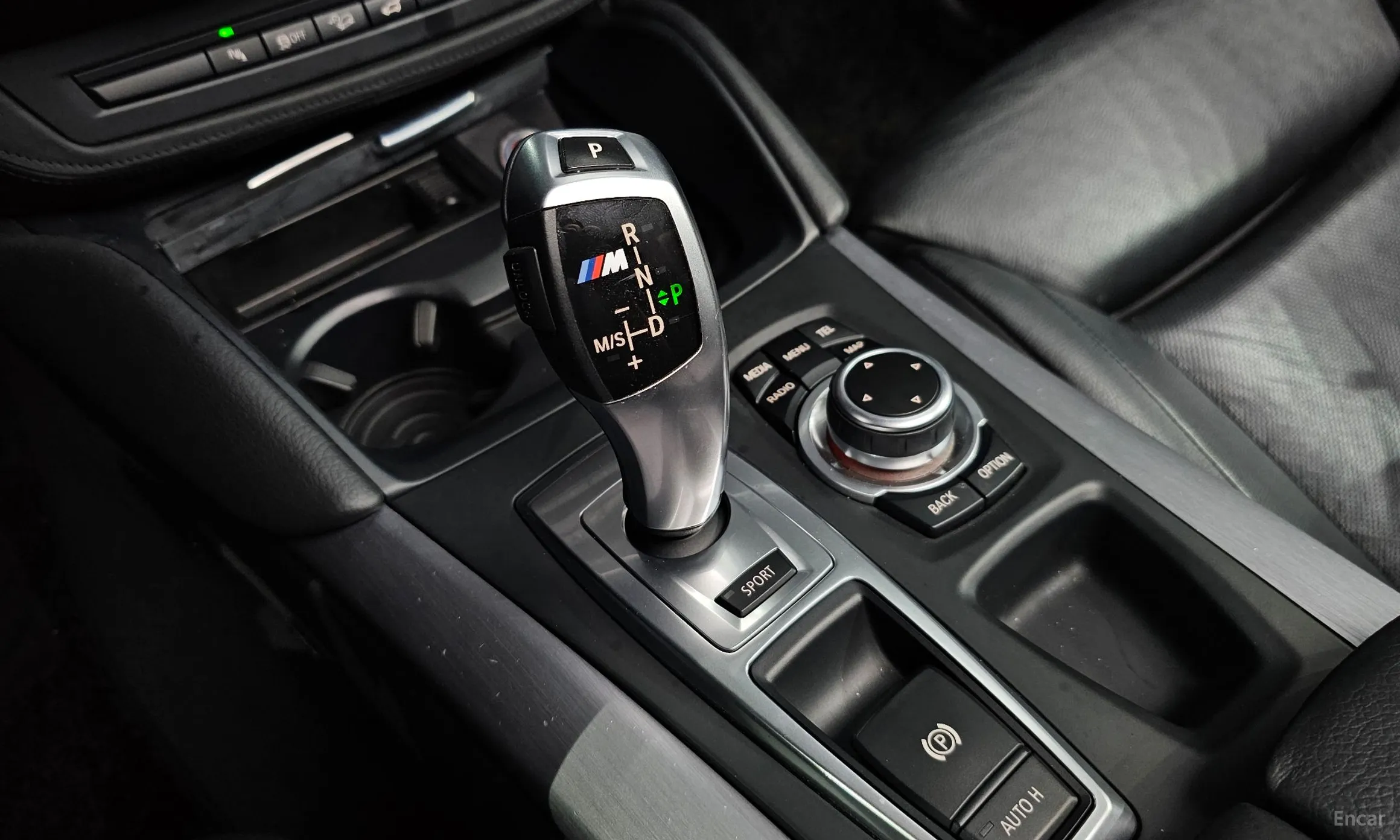 BMW X6 (E71) превью 9