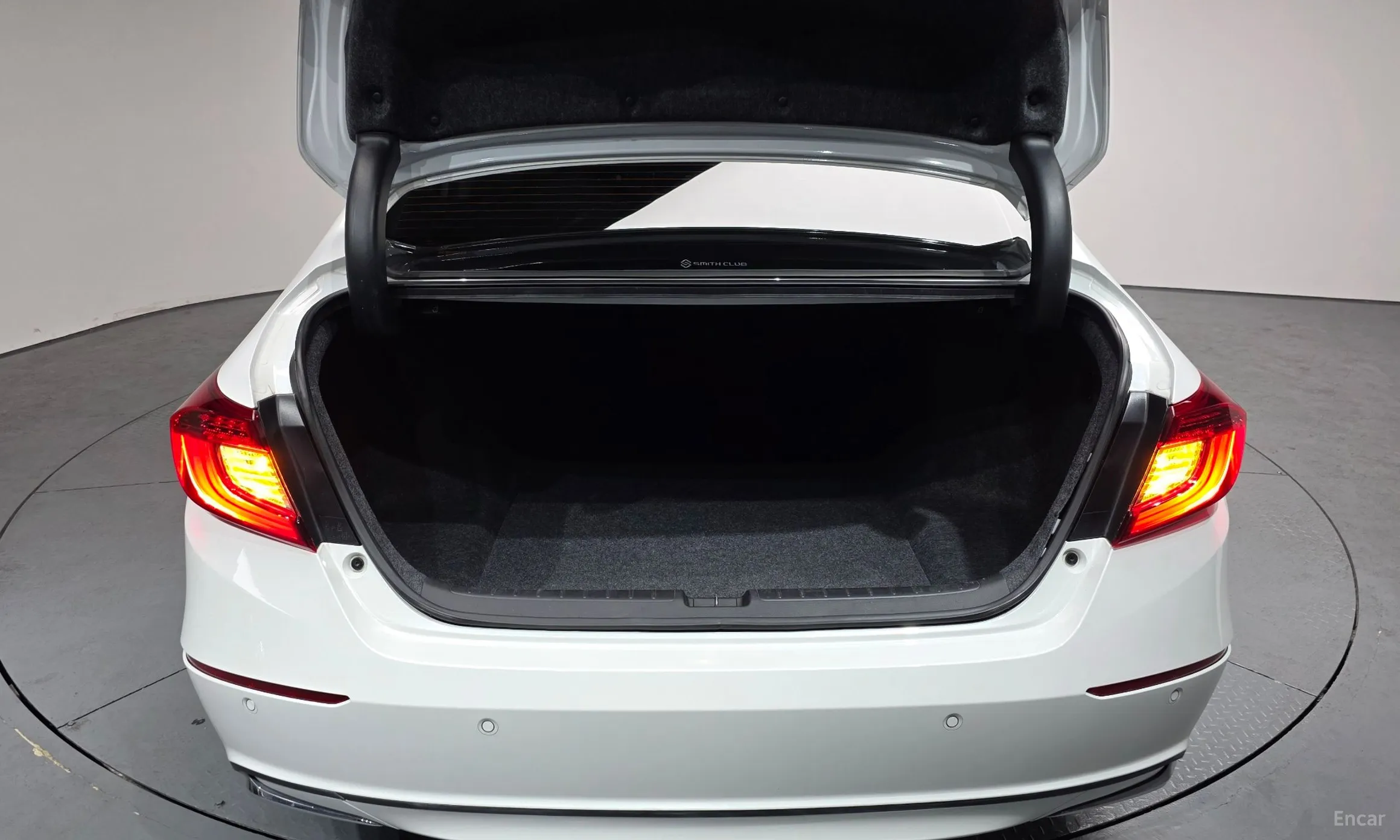 Honda Accord 10th Generation превью 20
