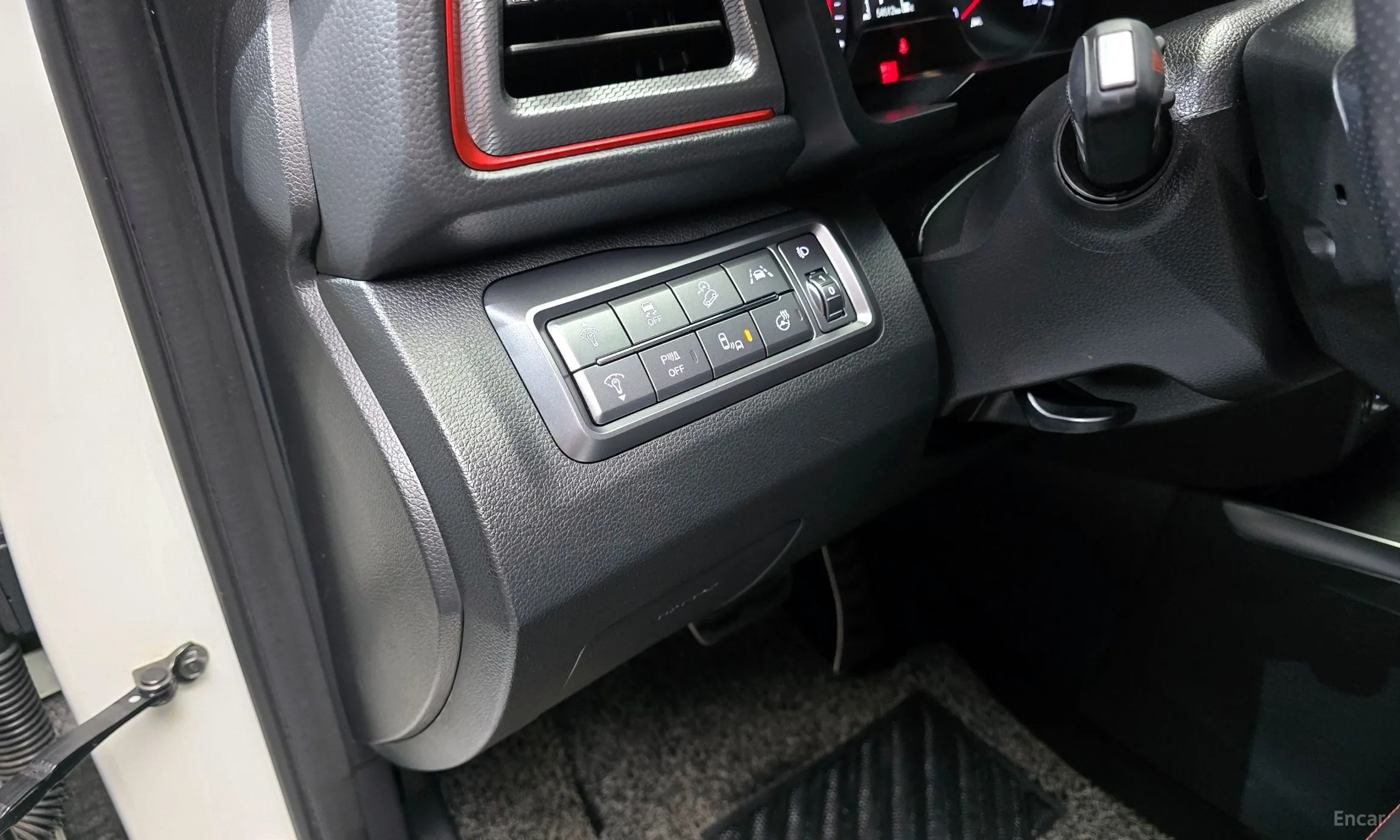KG Mobility (SsangYong) Berry New Tivoli превью 19