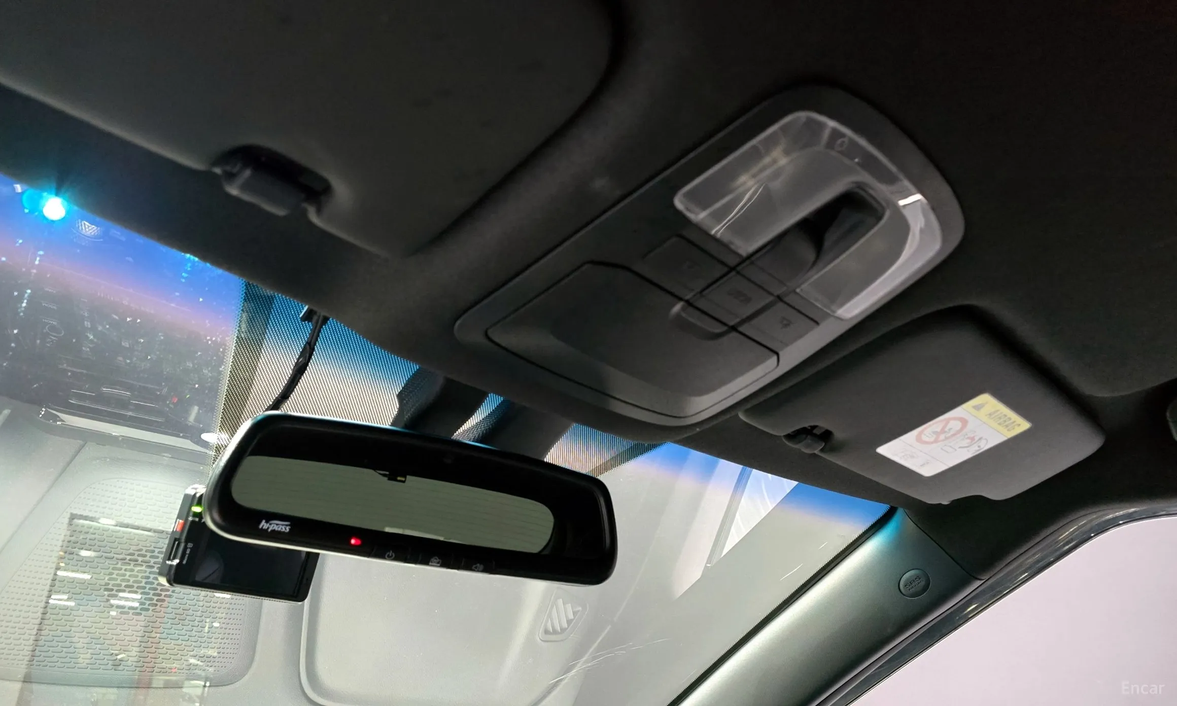 KG Mobility (SsangYong) Berry New Tivoli превью 20