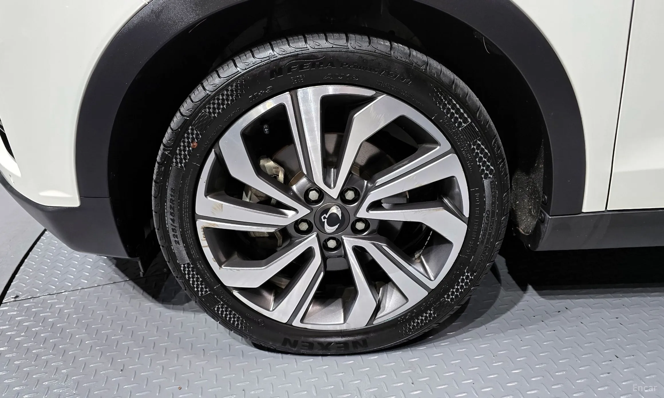 KG Mobility (SsangYong) Berry New Tivoli превью 5