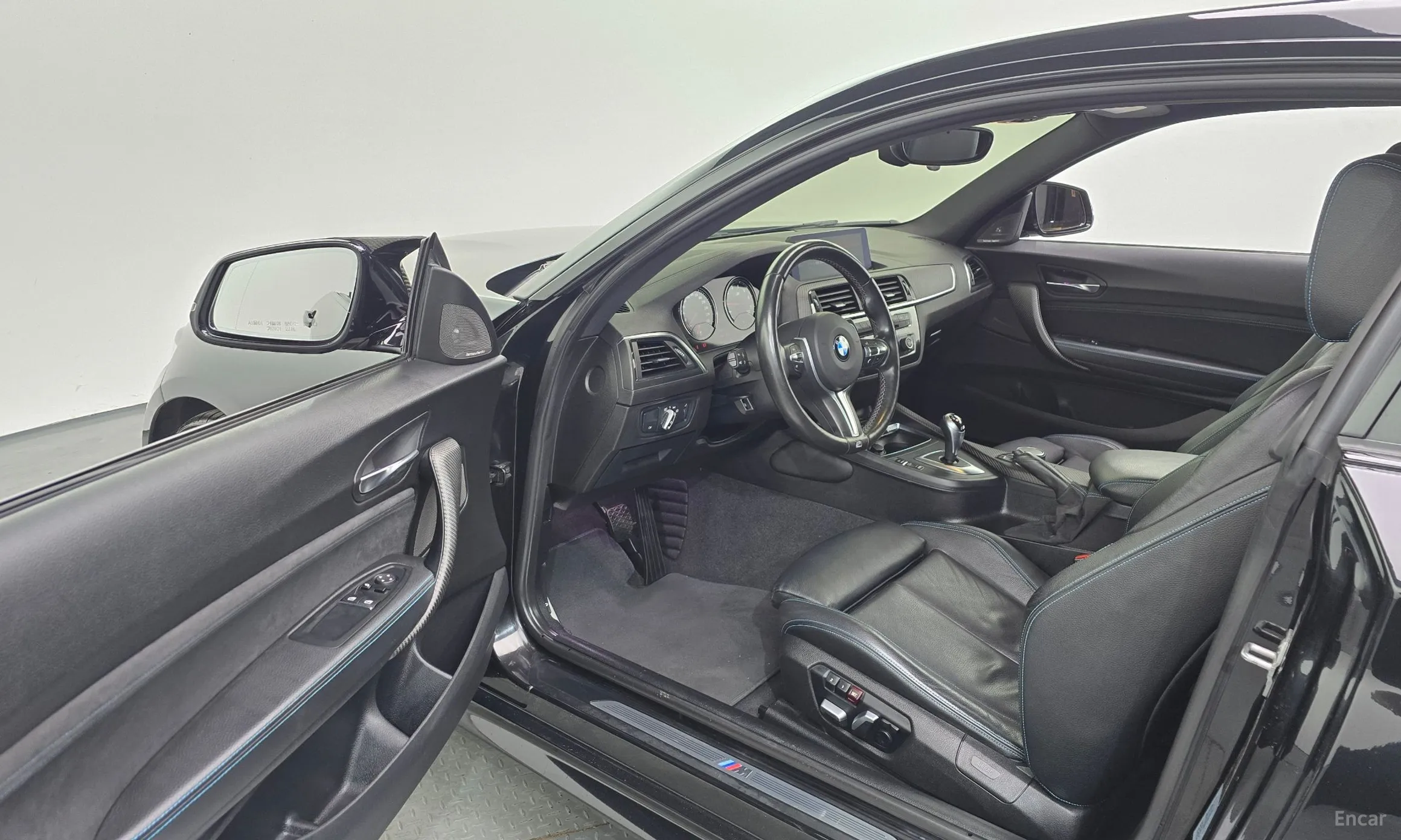 BMW M2 (F87) превью 10
