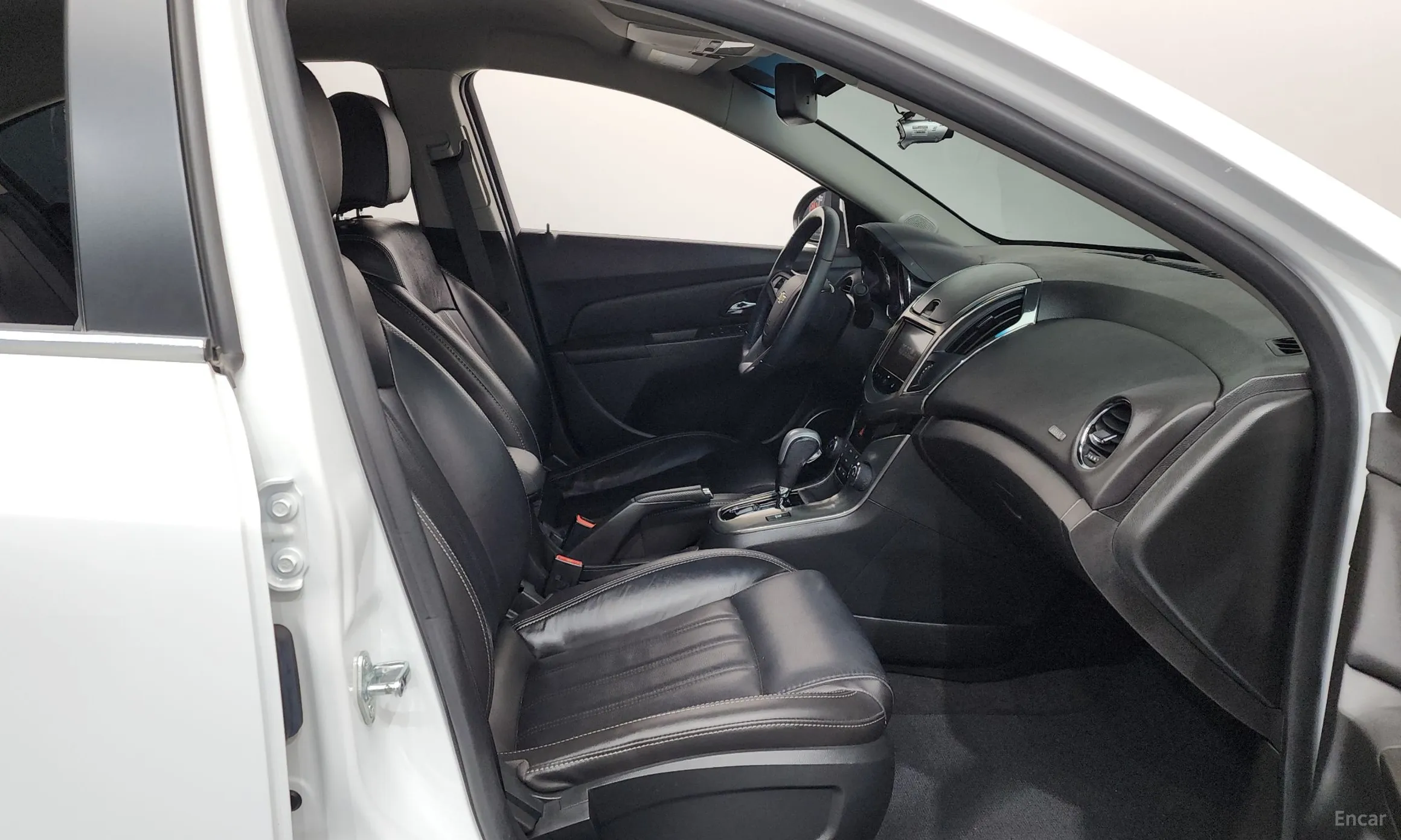 Chevrolet (GM Daewoo) Cruze превью 11