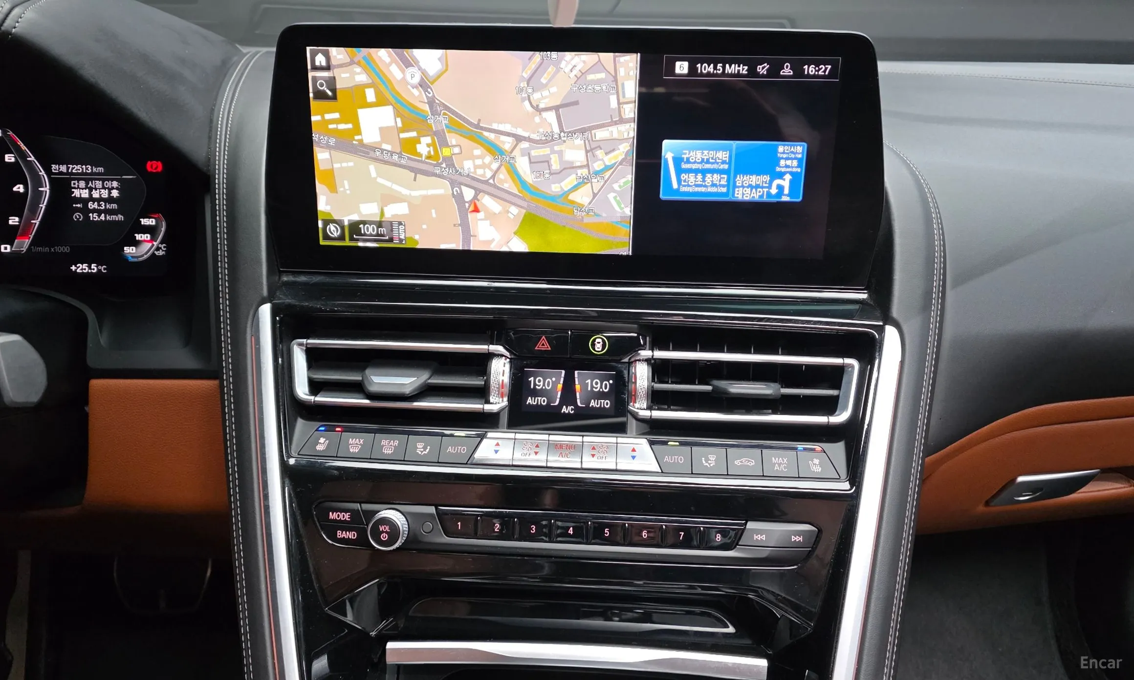 BMW 8-series (G15) превью 14