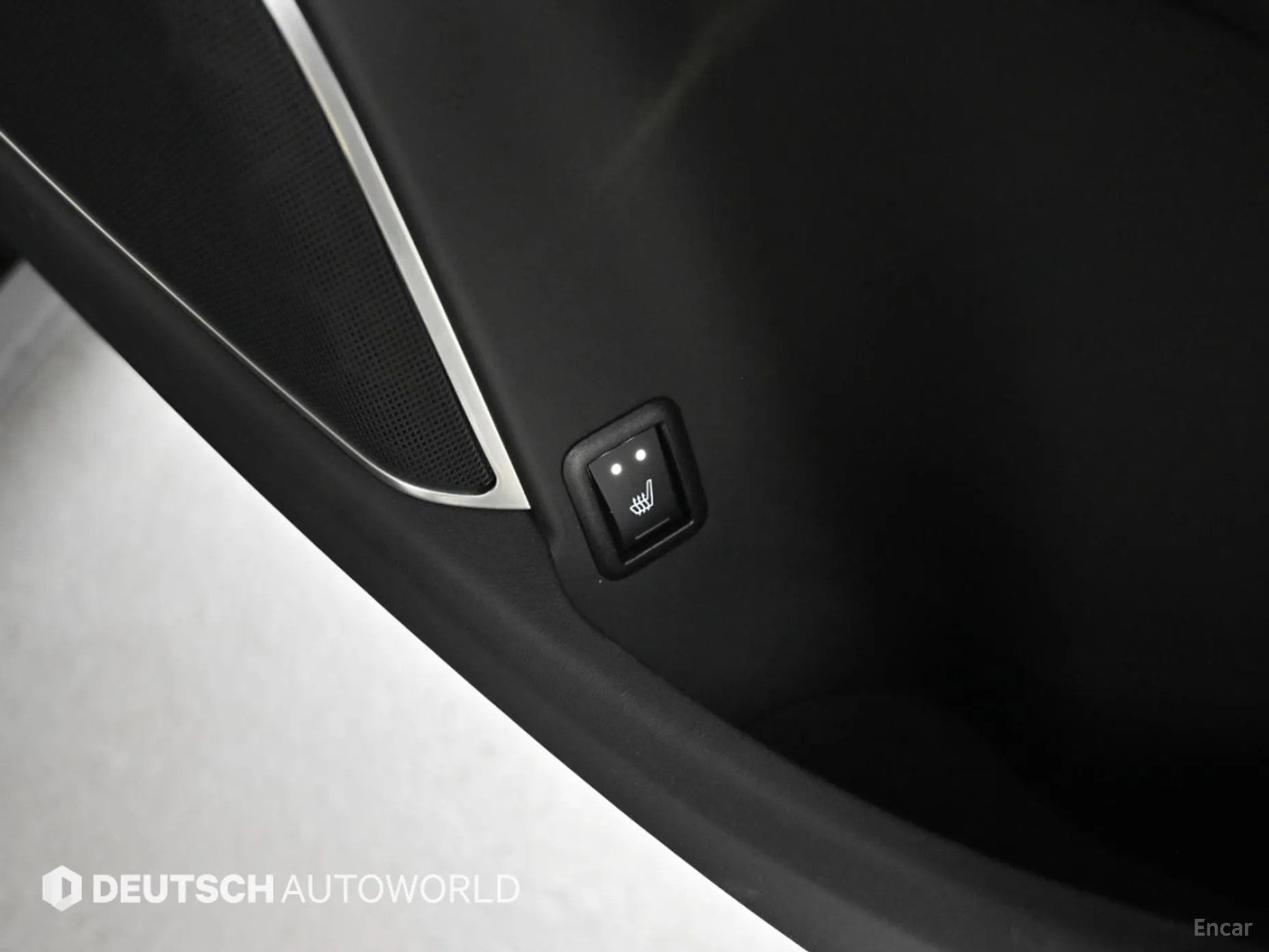 Maserati Levante превью 16