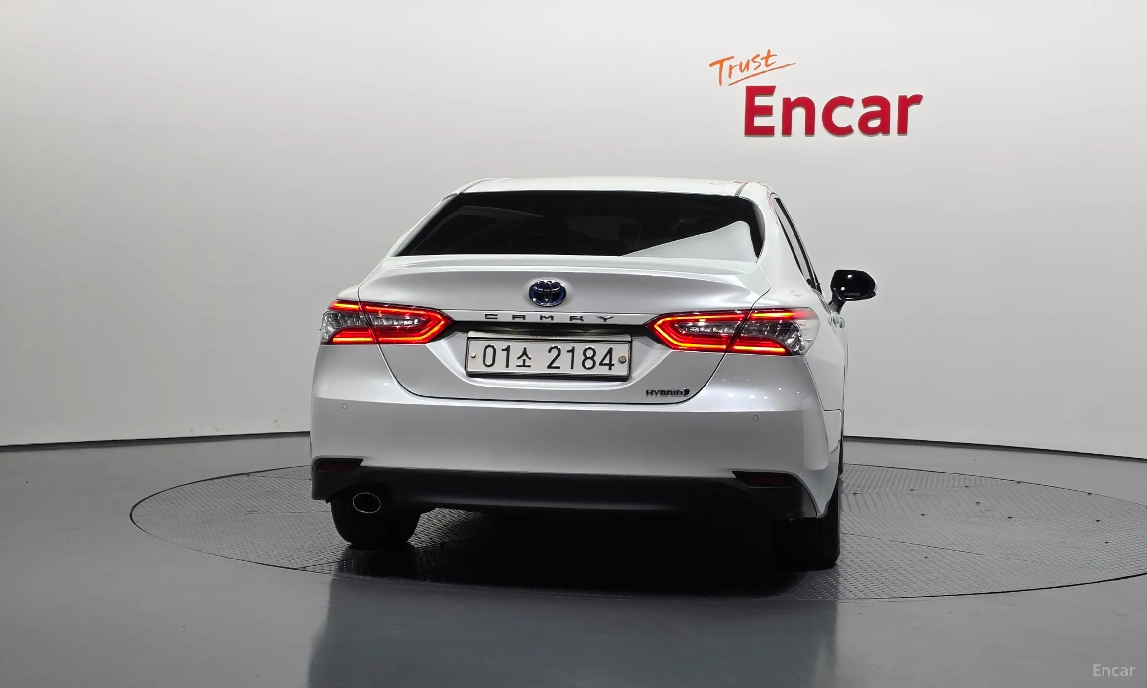 Toyota Camry (XV70) превью 4