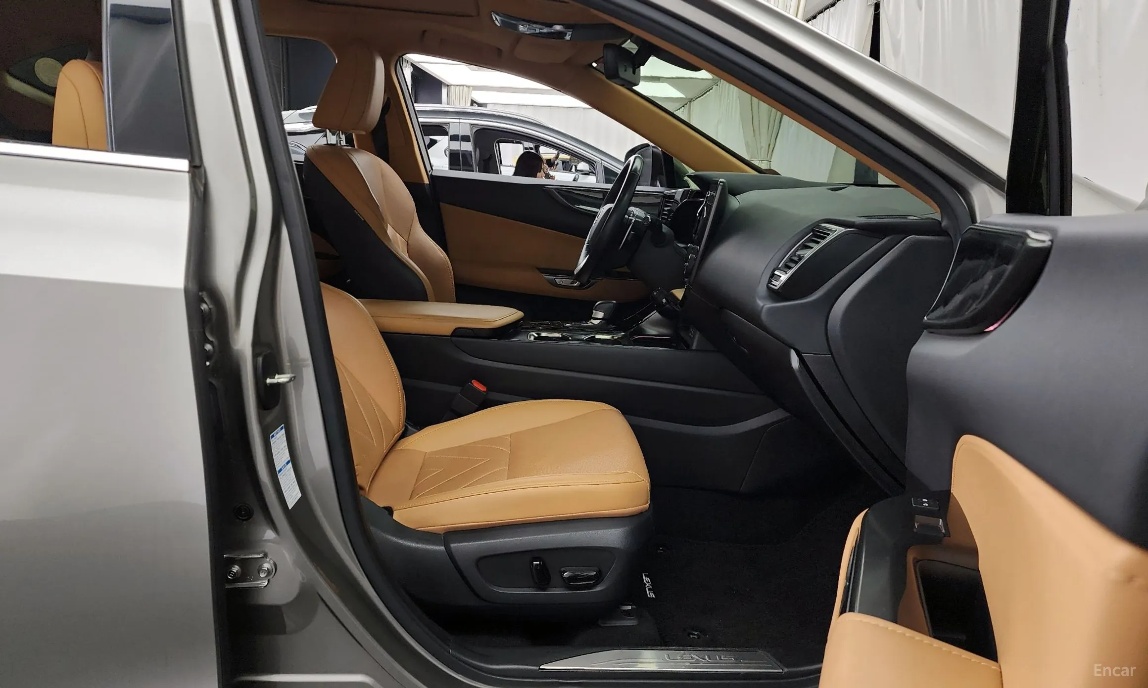 Lexus NX350h Gen 2 превью 11