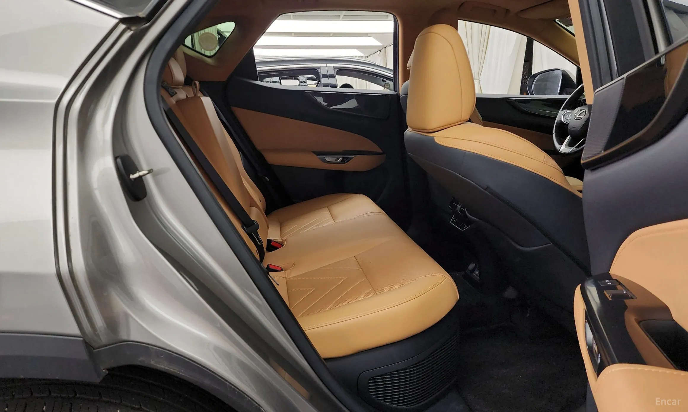 Lexus NX350h Gen 2 превью 12