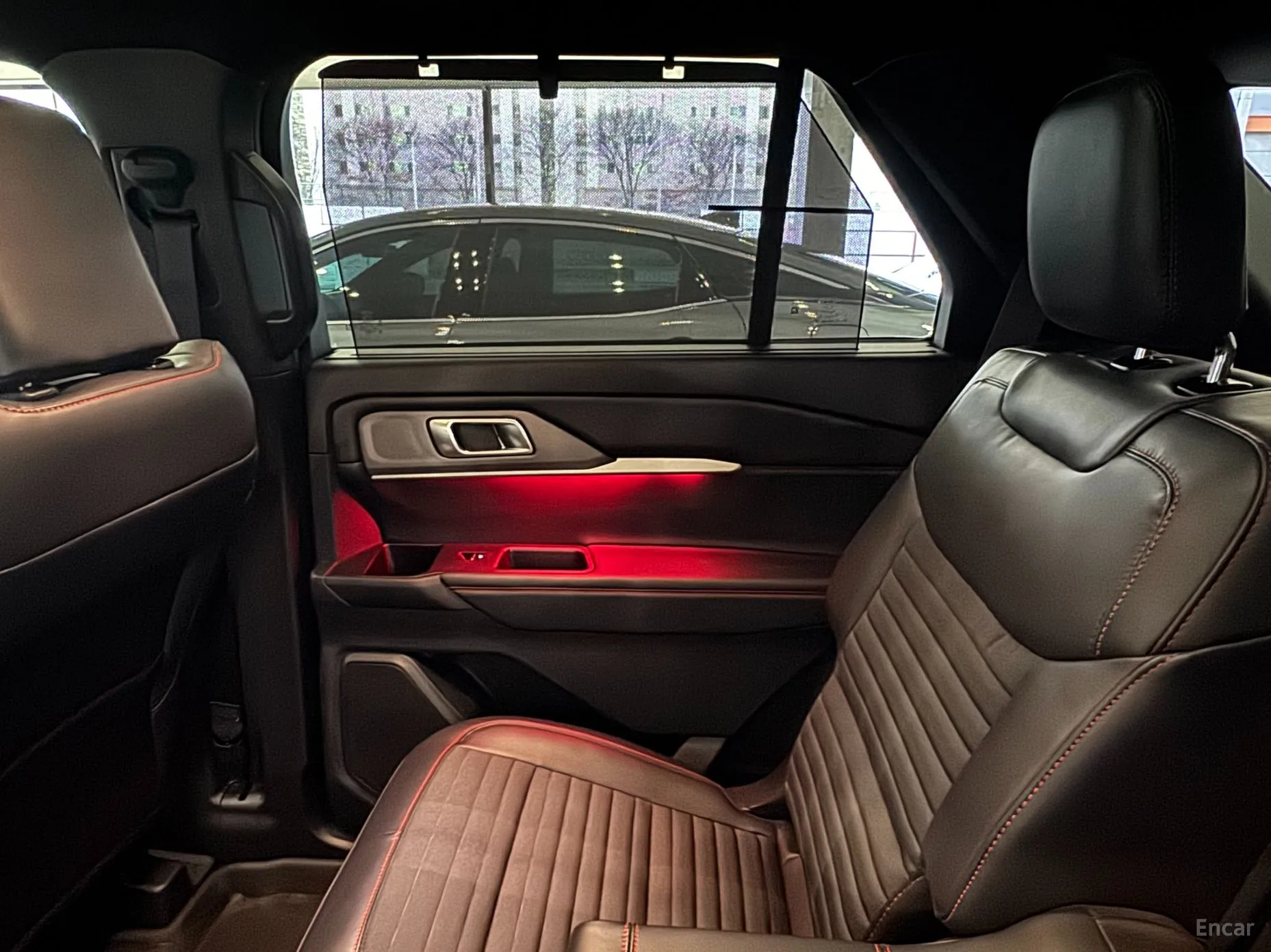 Ford Explorer 6th Generation превью 16