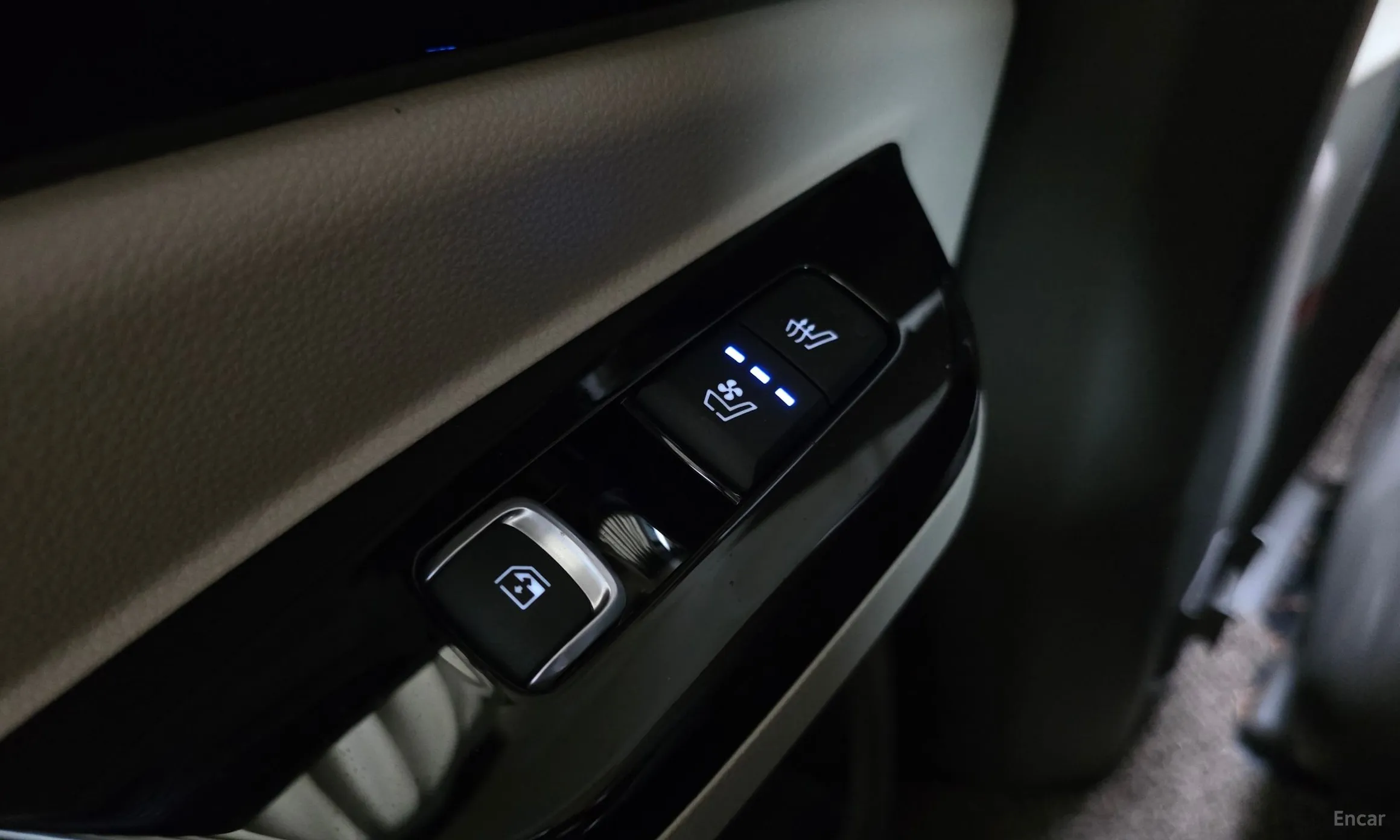 Kia Carnival Gen 4 превью 19