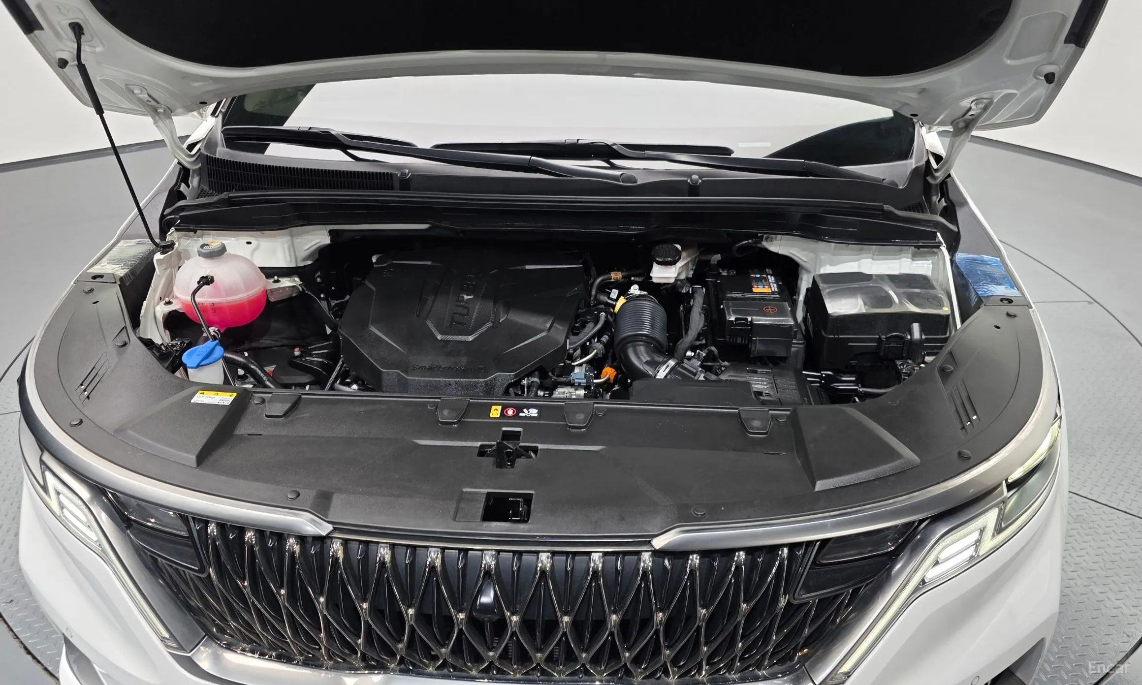 Kia Carnival Gen 4 превью 6