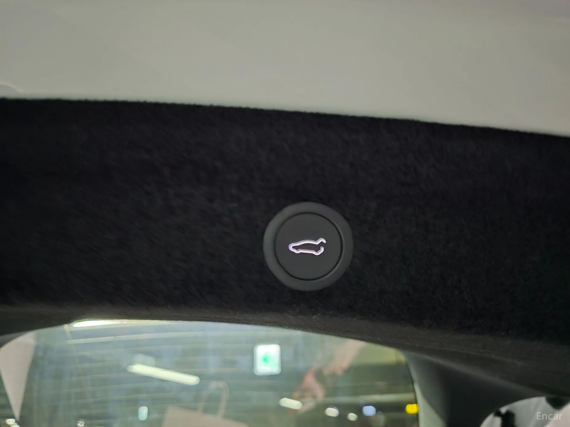 Tesla Model Y превью 15