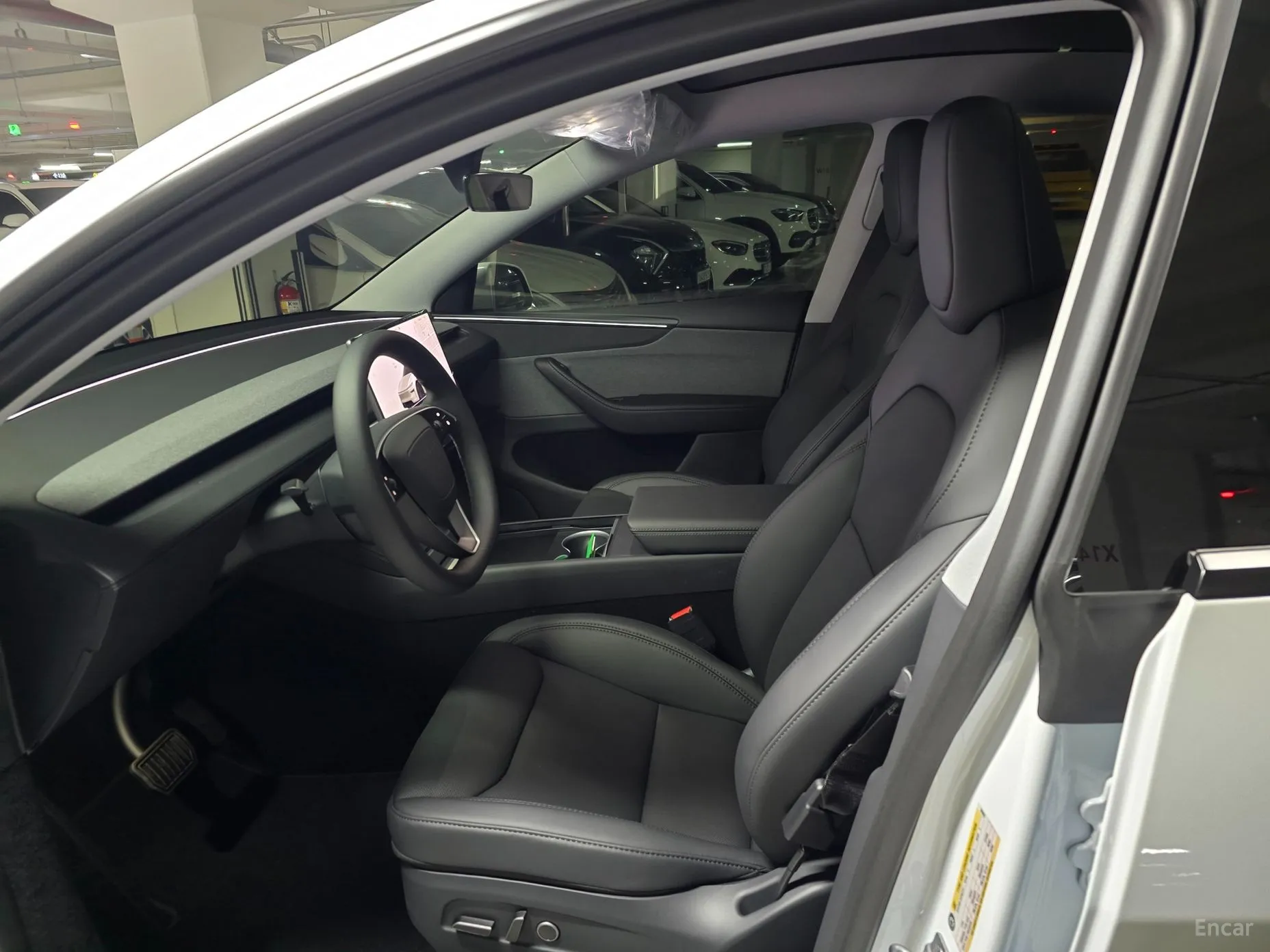 Tesla Model Y превью 8