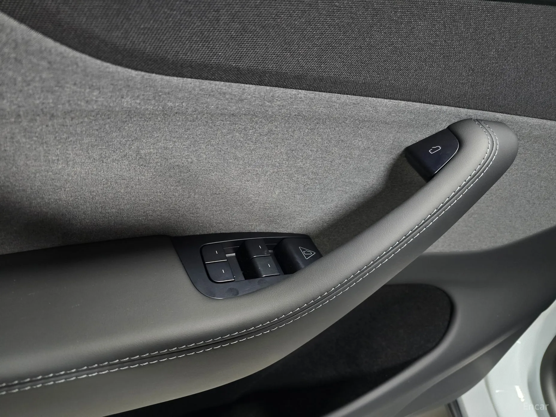 Tesla Model Y превью 9