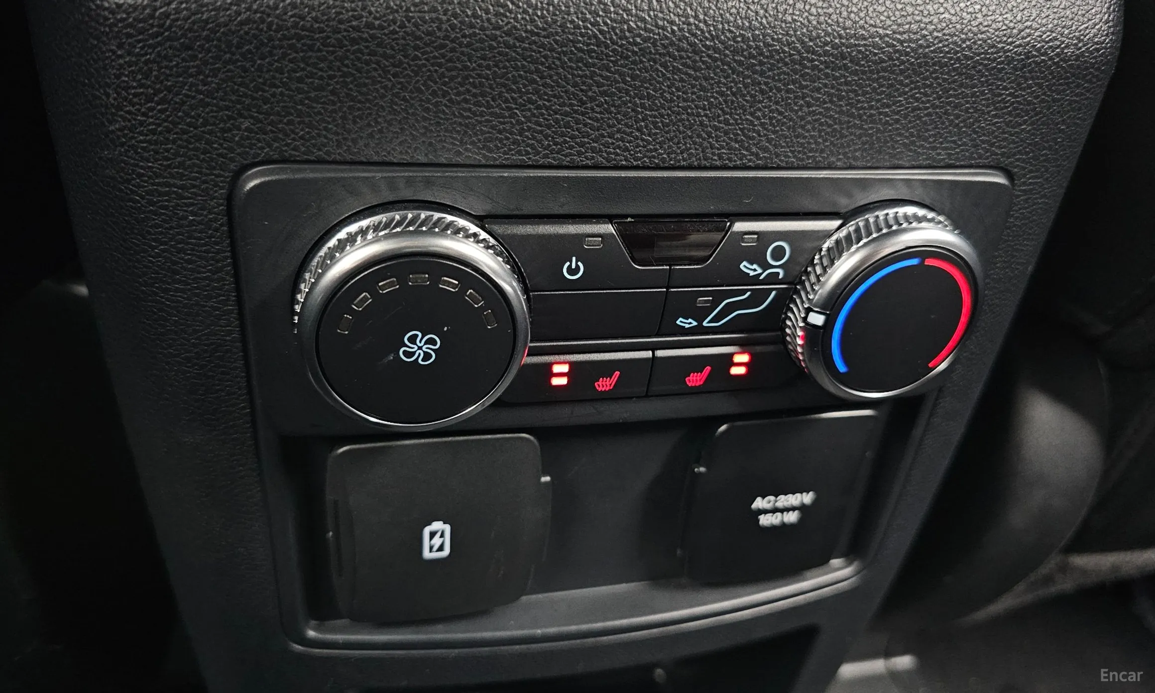 Ford Explorer 6th Generation превью 17