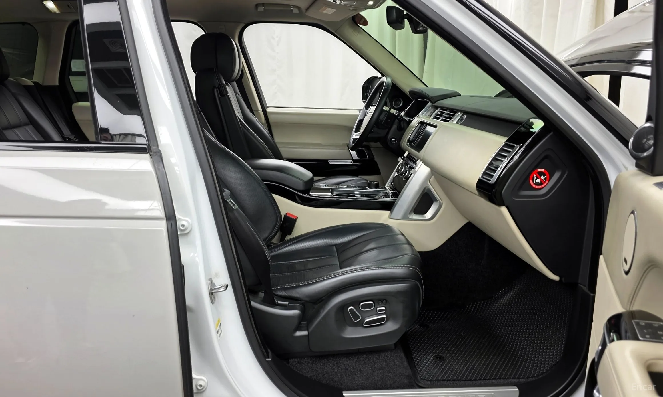 Land Rover Range Rover 4th Generation превью 11