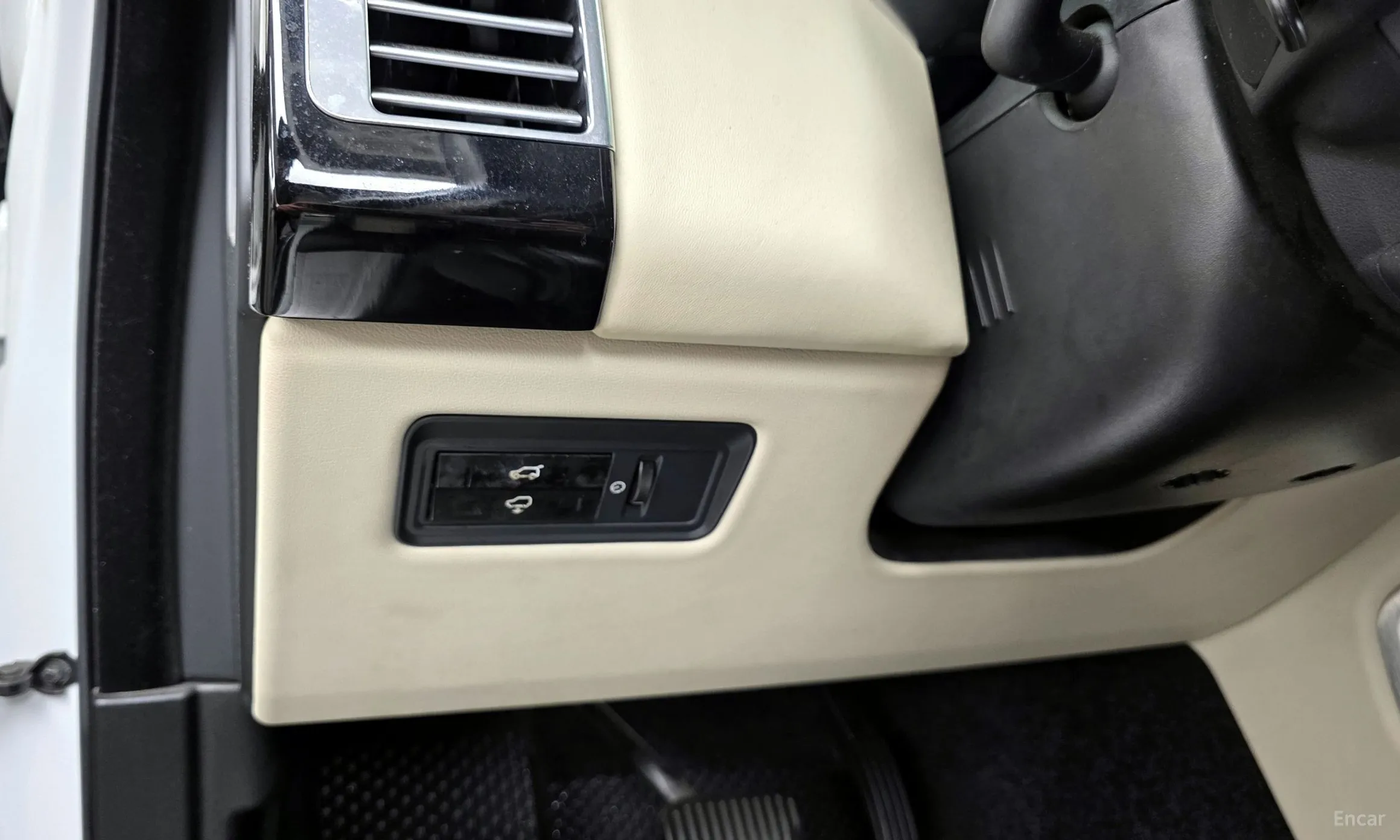 Land Rover Range Rover 4th Generation превью 16