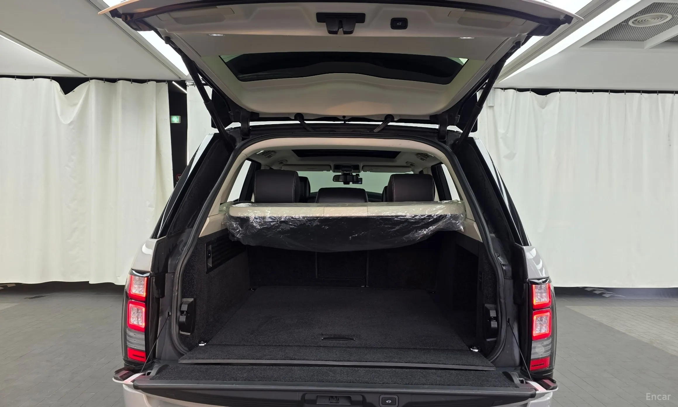 Land Rover Range Rover 4th Generation превью 20