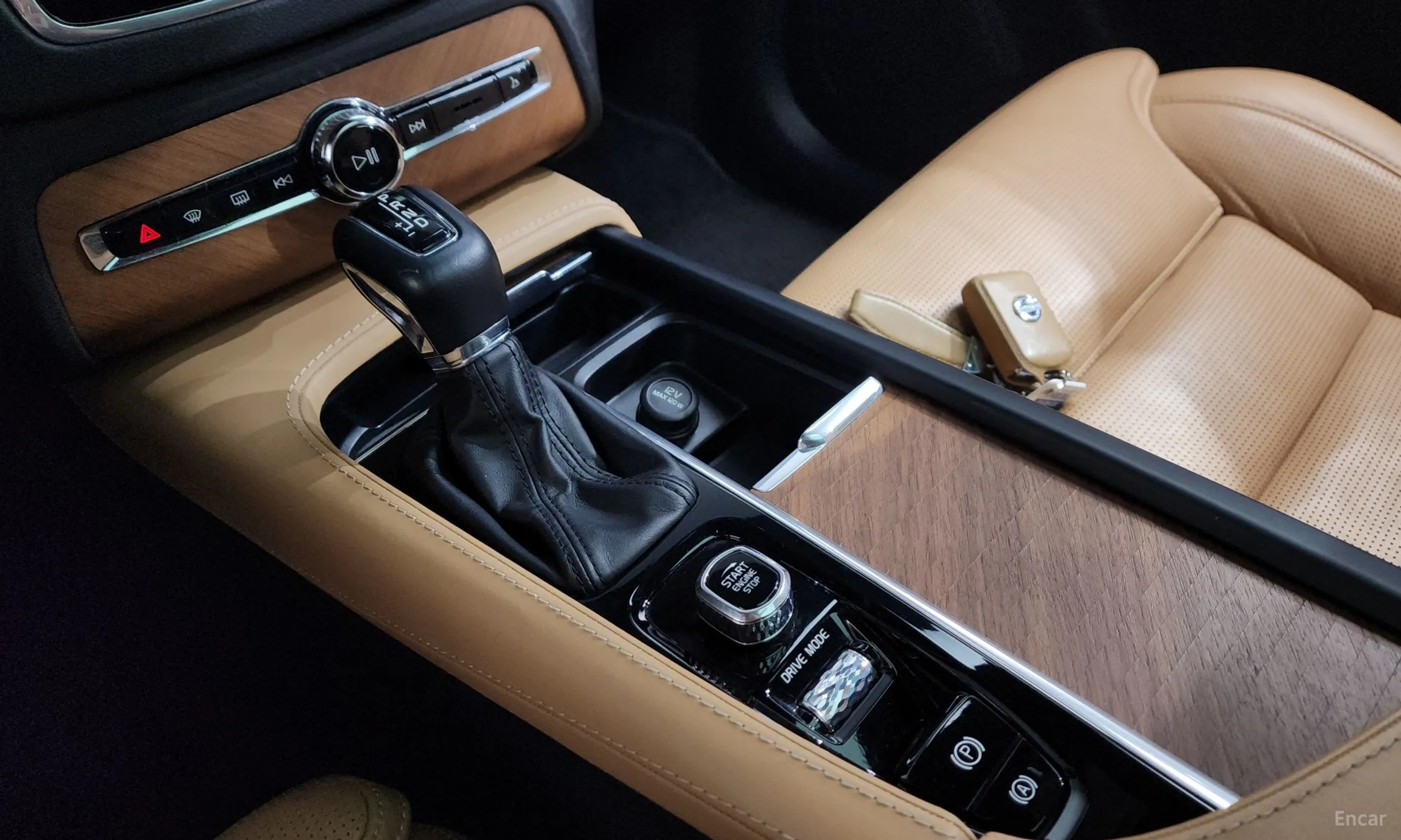 Volvo XC90 Gen 2 превью 9