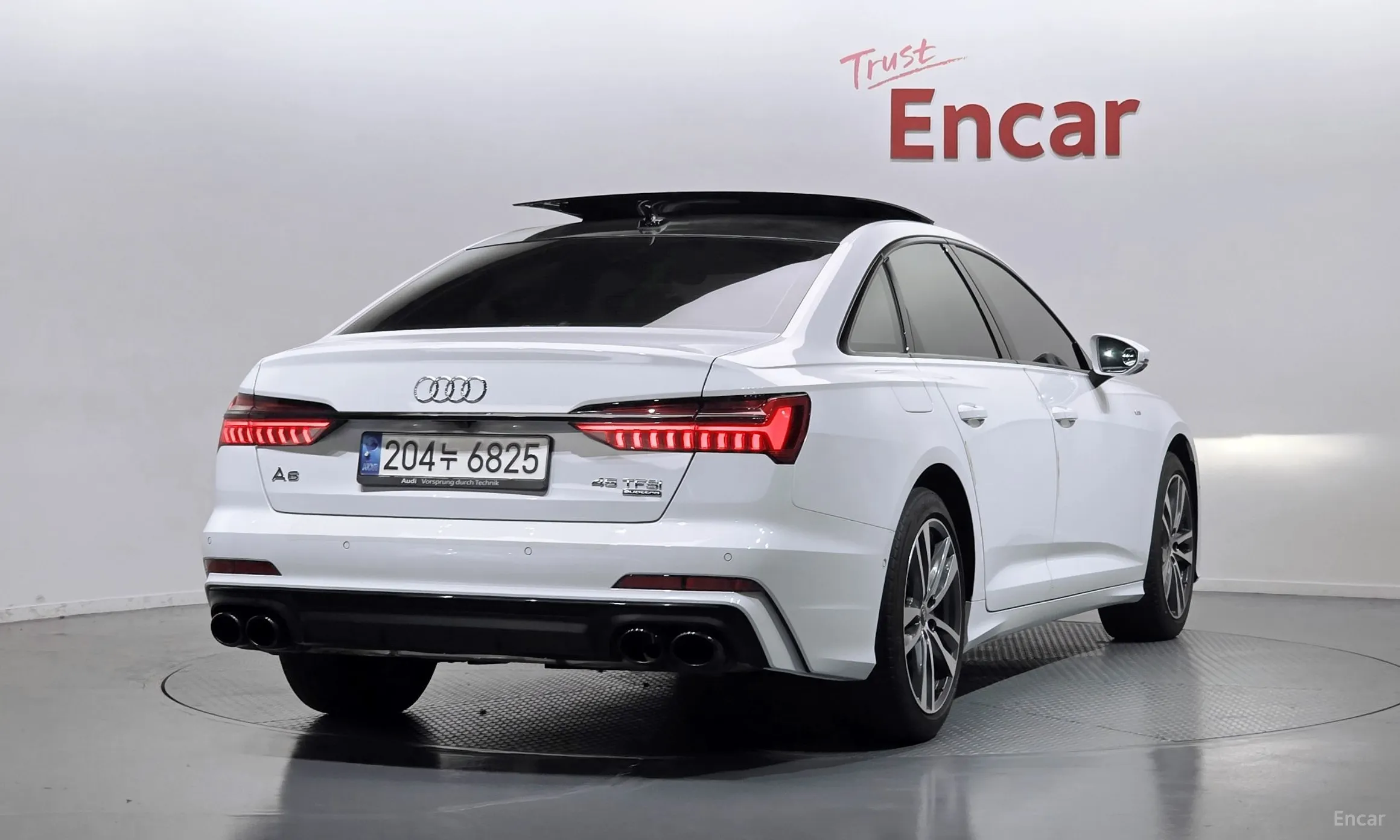 Audi A6 (C8) превью 2