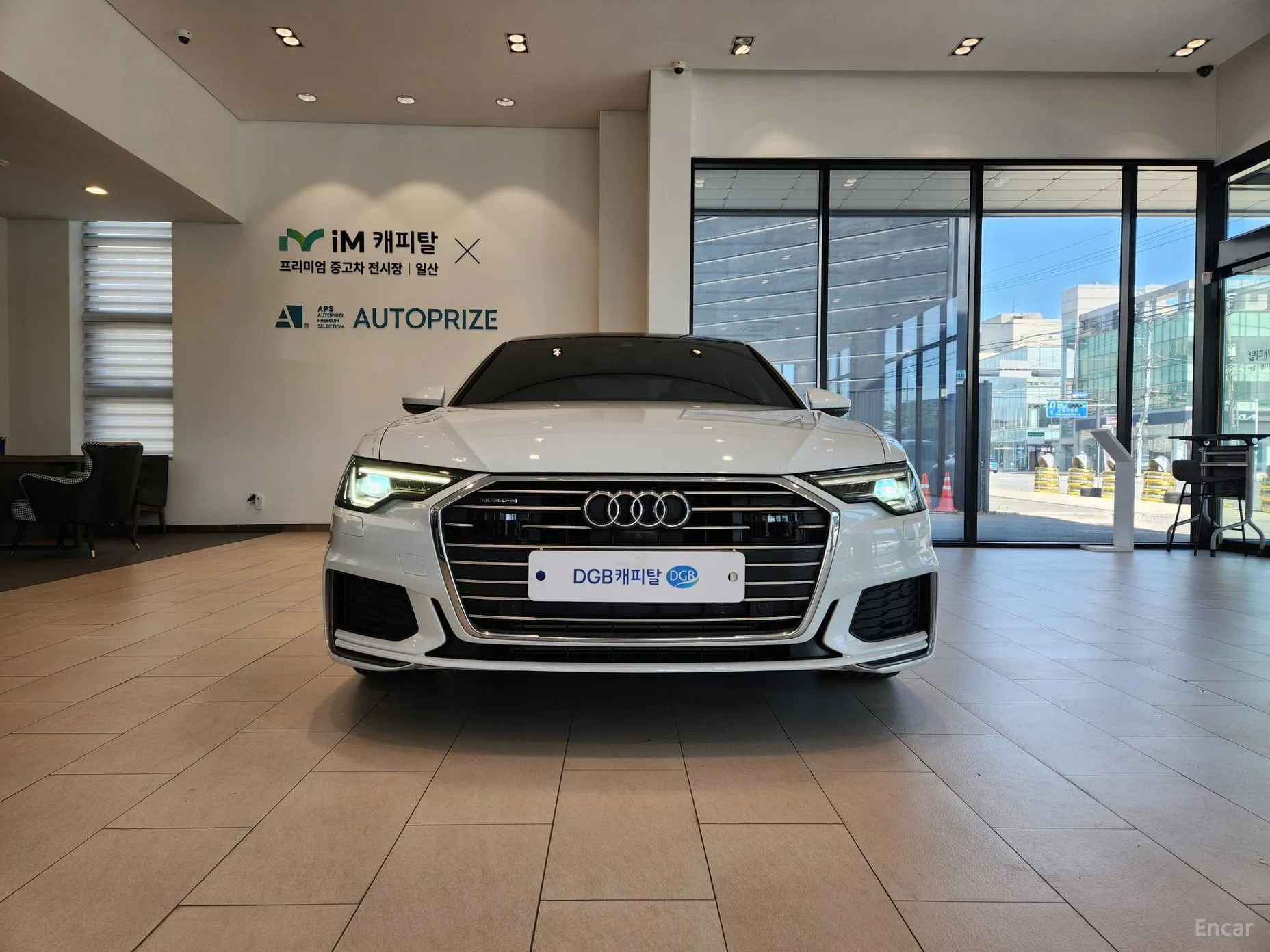 Audi A6 (C8) превью 3