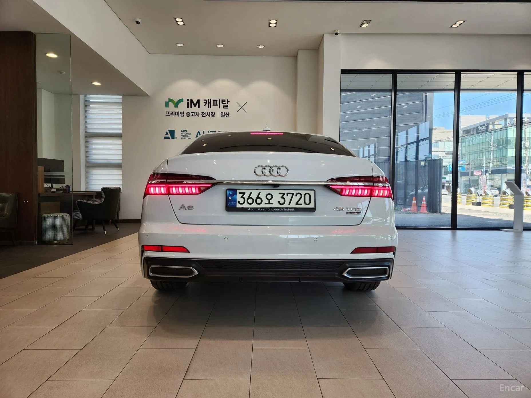 Audi A6 (C8) превью 4