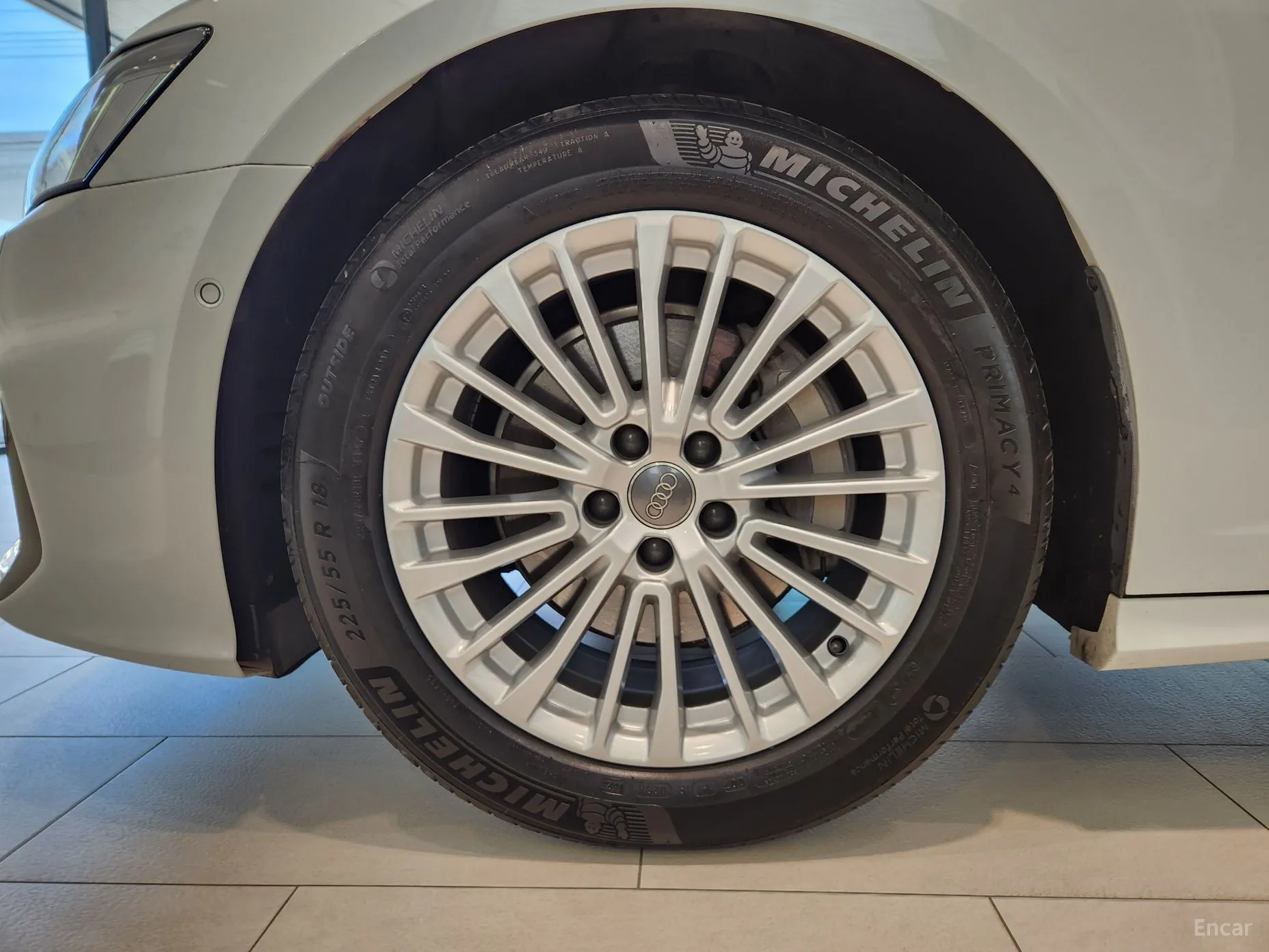 Audi A6 (C8) превью 5