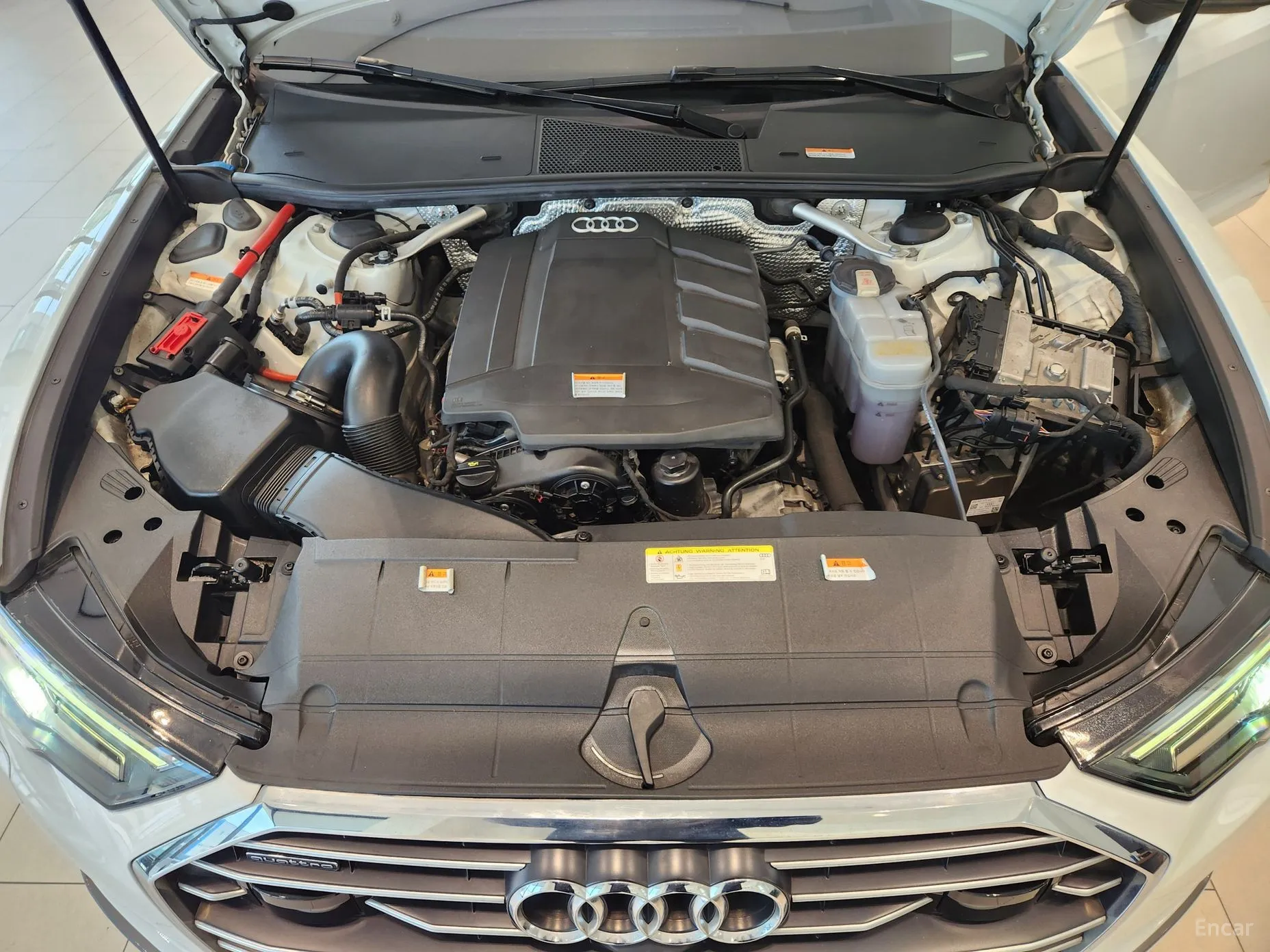 Audi A6 (C8) превью 6