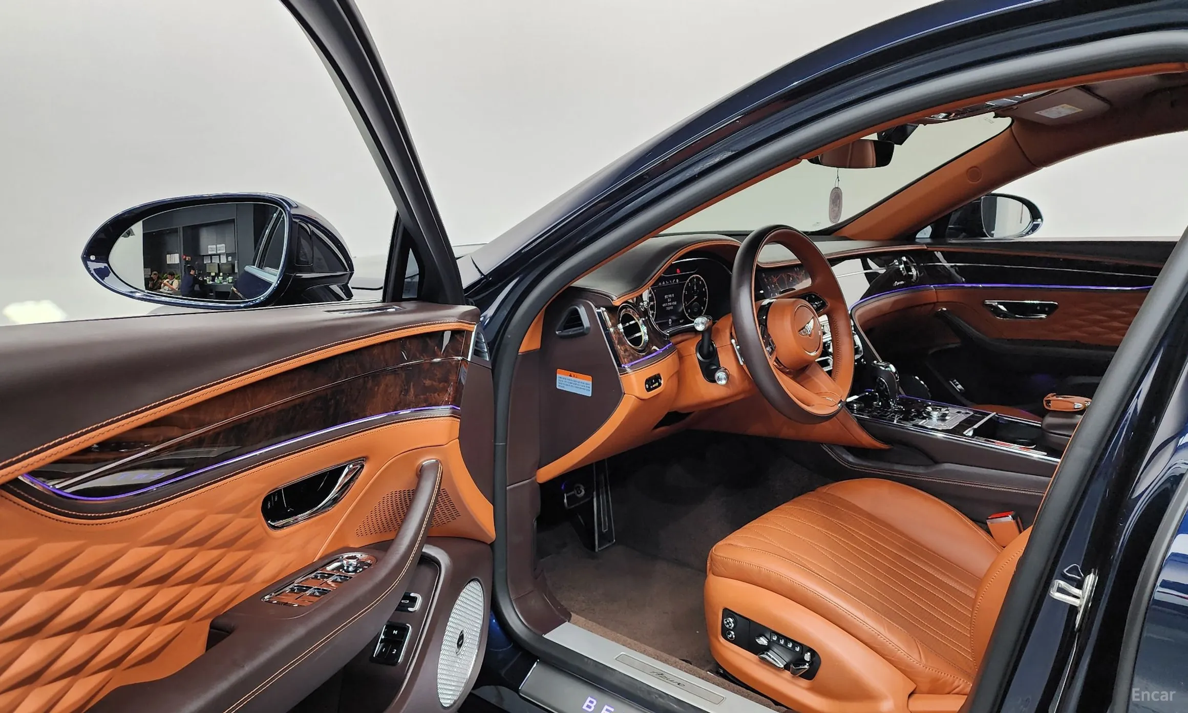 Bentley Flying Spur 3rd Generation превью 10