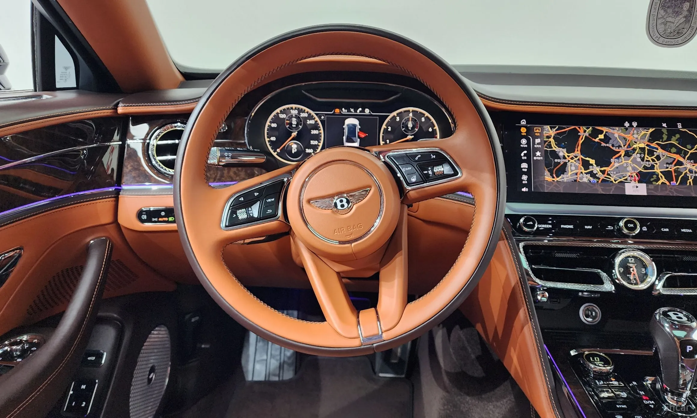Bentley Flying Spur 3rd Generation превью 13