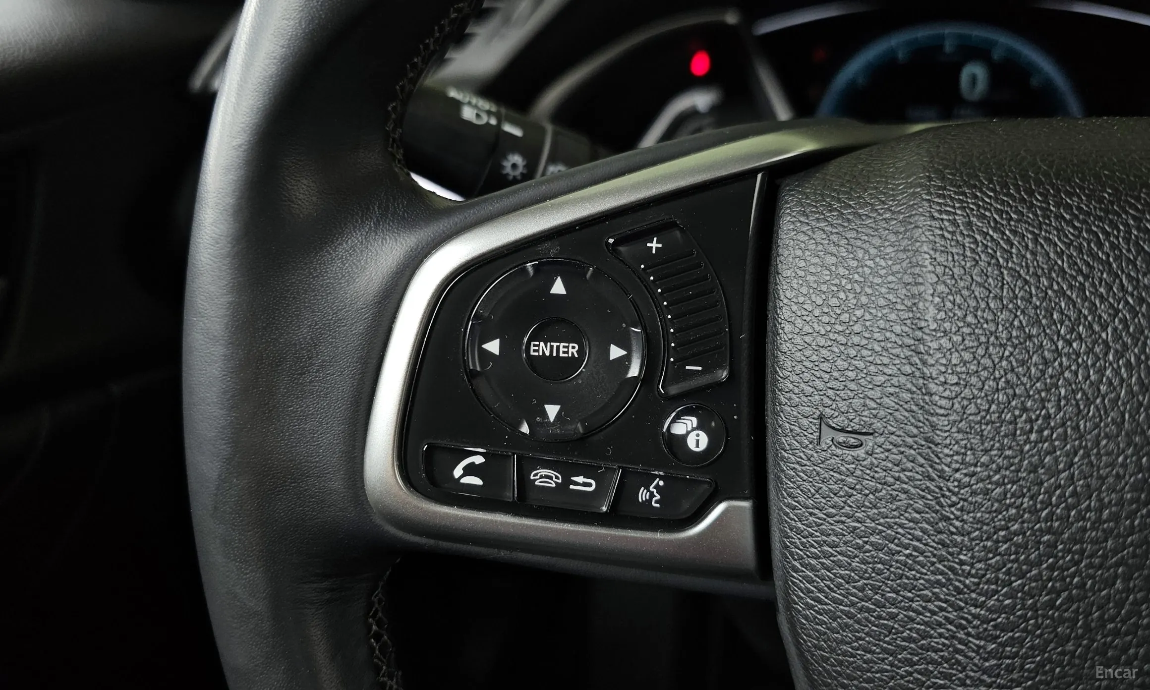 Honda Civic превью 18