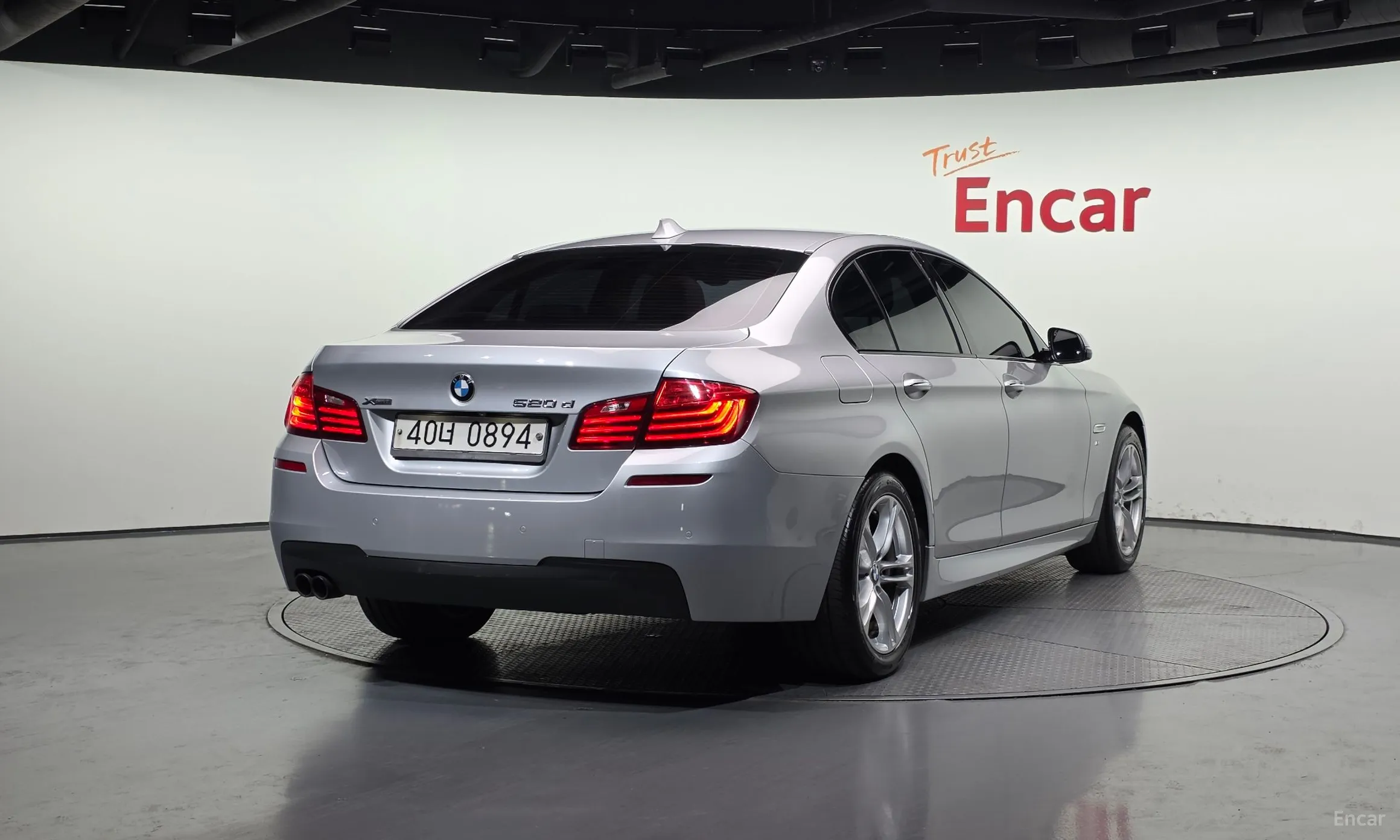BMW 5 Series (F10) превью 2
