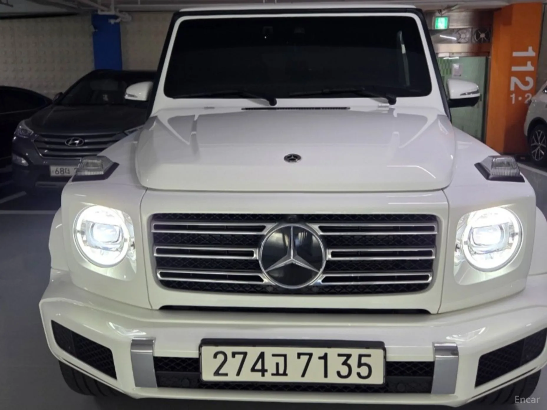 Mercedes Benz G-Class W463b