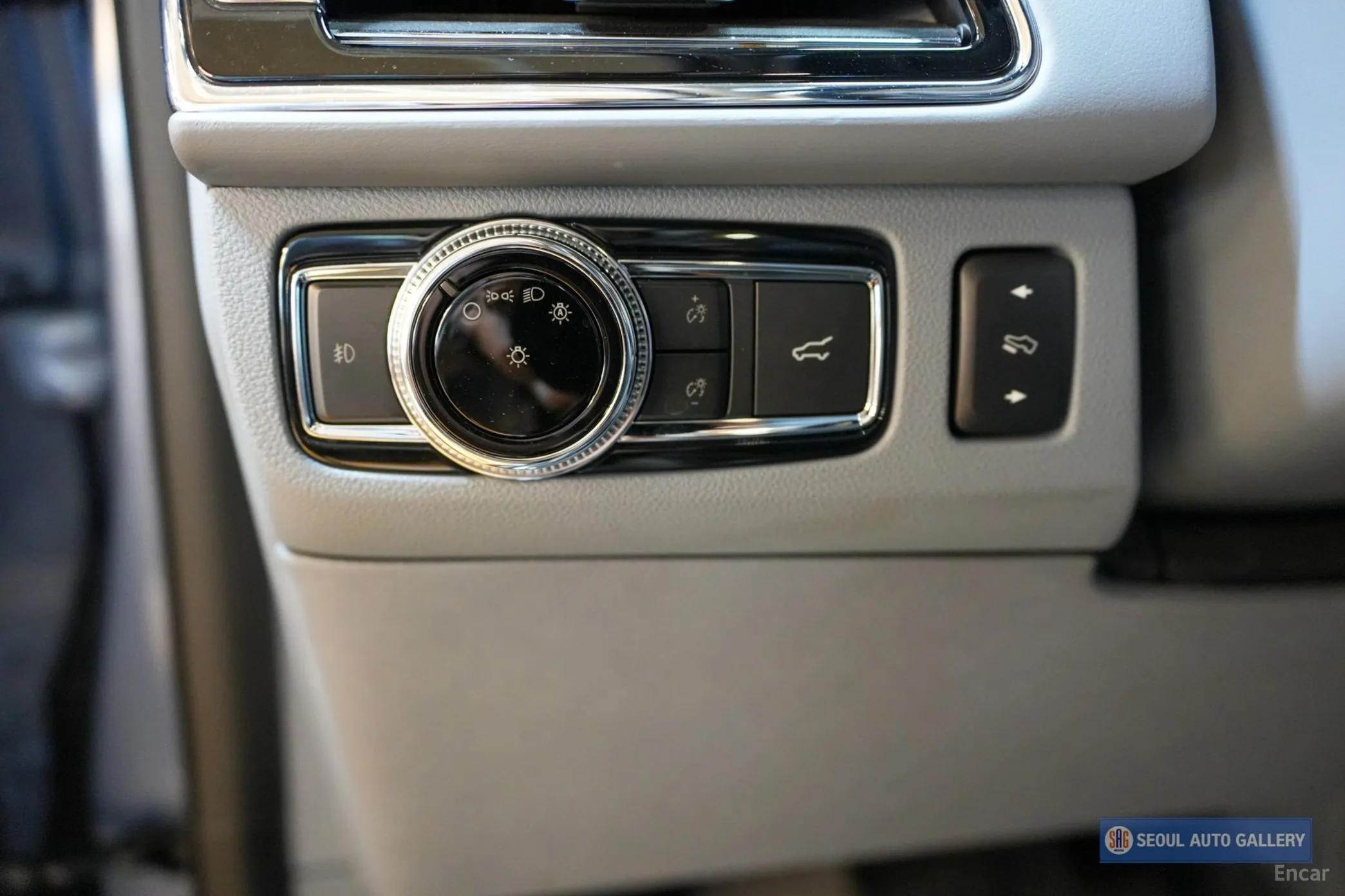 Lincoln Navigator 4th generation превью 14