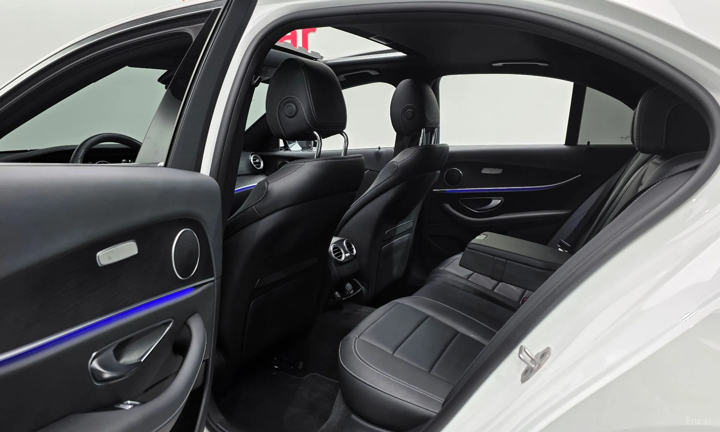 Mercedes Benz E-Class W213 превью 11