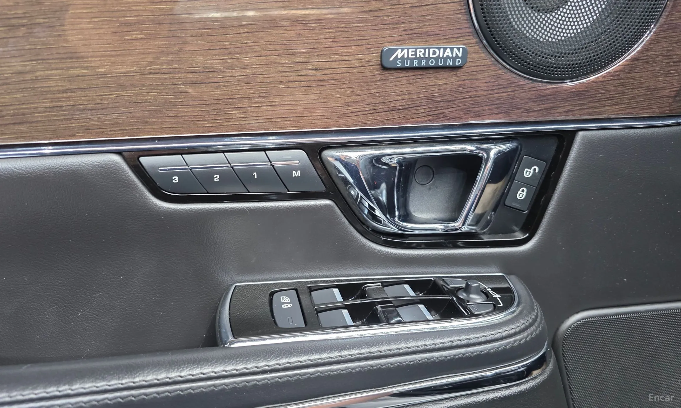 Jaguar All New XJ превью 12